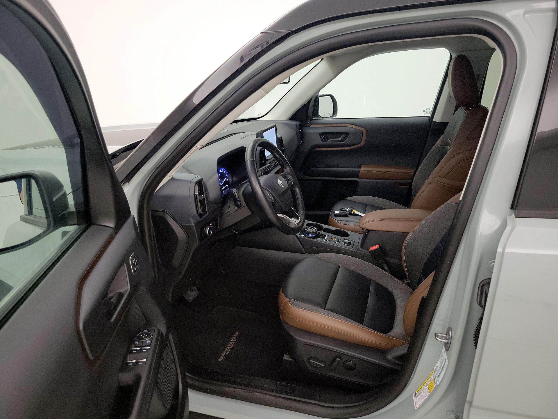 Thumbnail: 2023 Ford Bronco Sport - 11