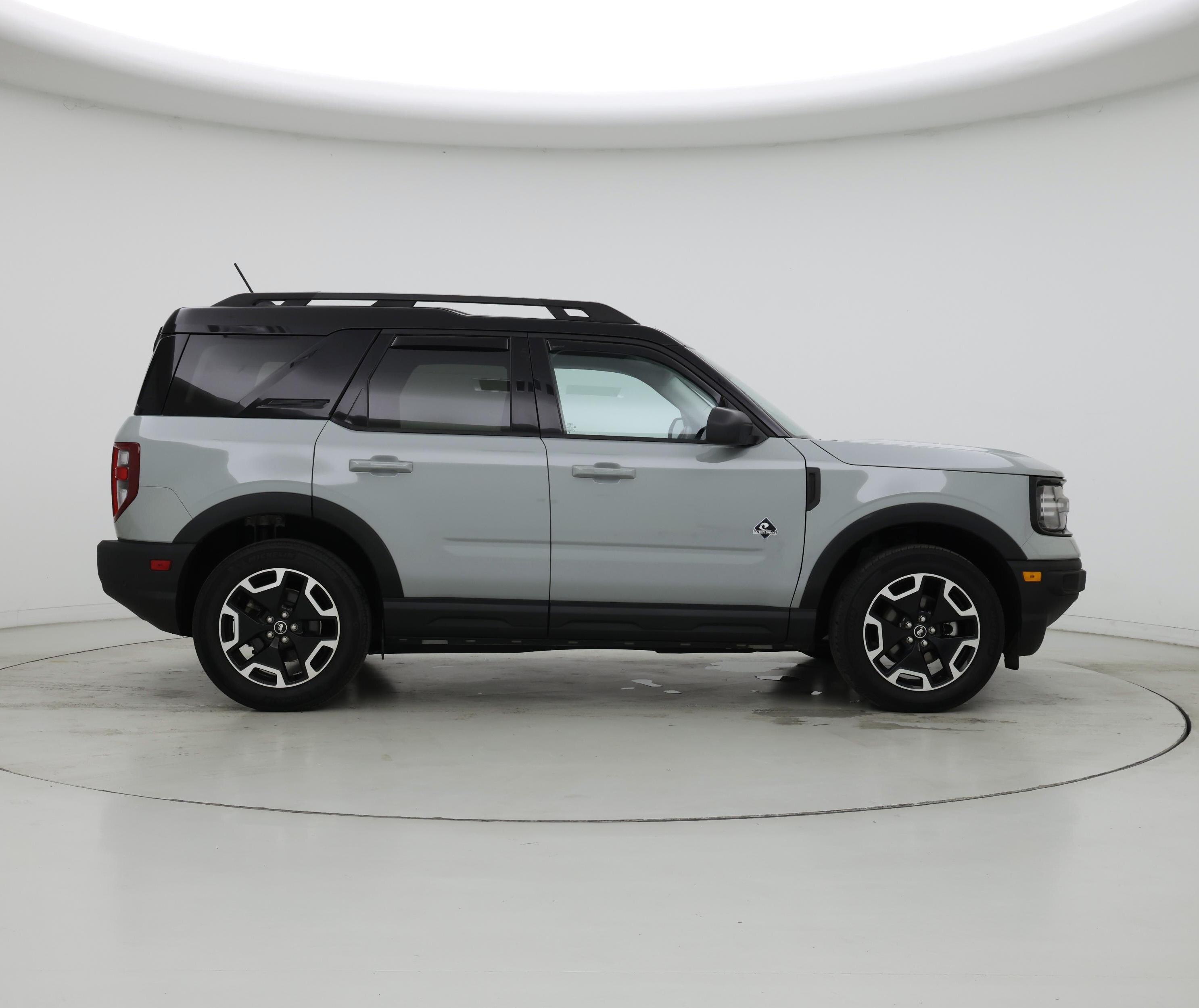 Thumbnail: 2023 Ford Bronco Sport - 7