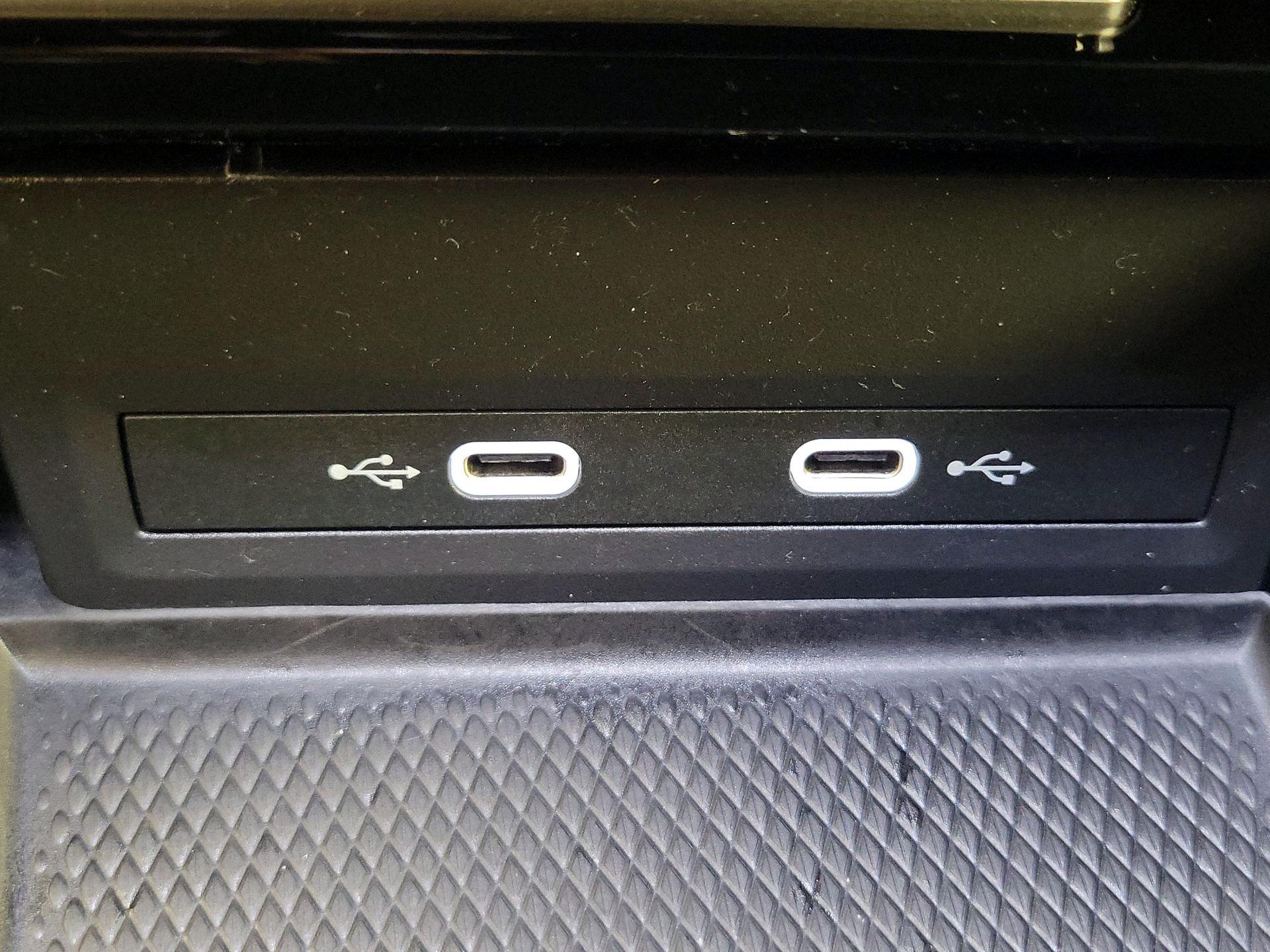 Thumbnail: 2024 Volkswagen Atlas - 18