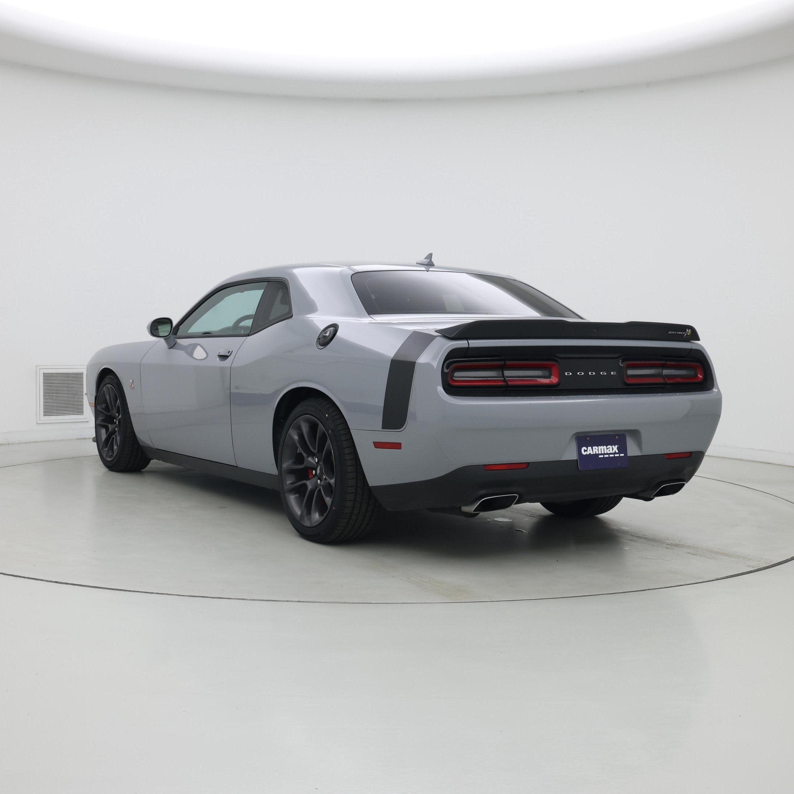 Thumbnail: 2022 Dodge Challenger - 2