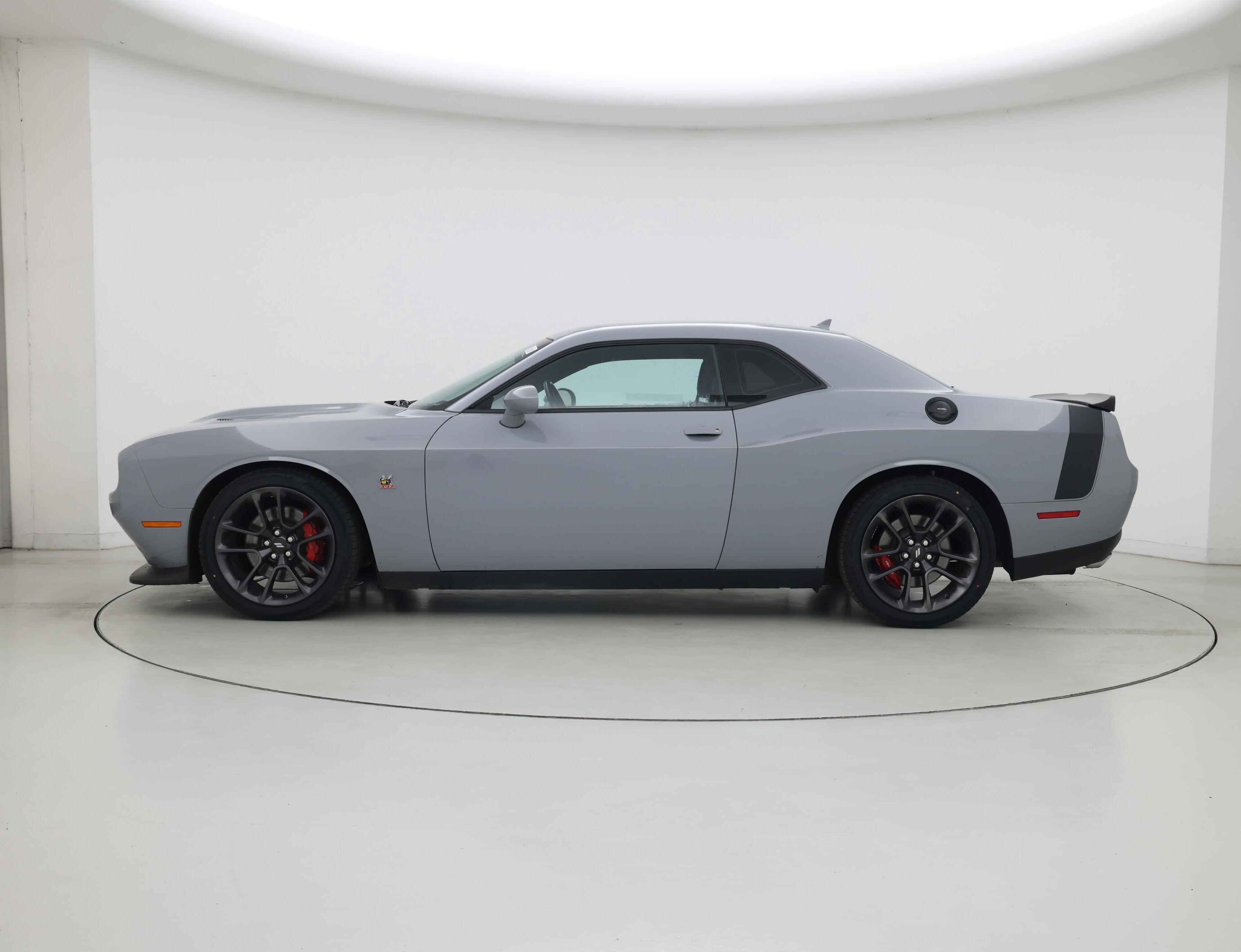 Thumbnail: 2022 Dodge Challenger - 3