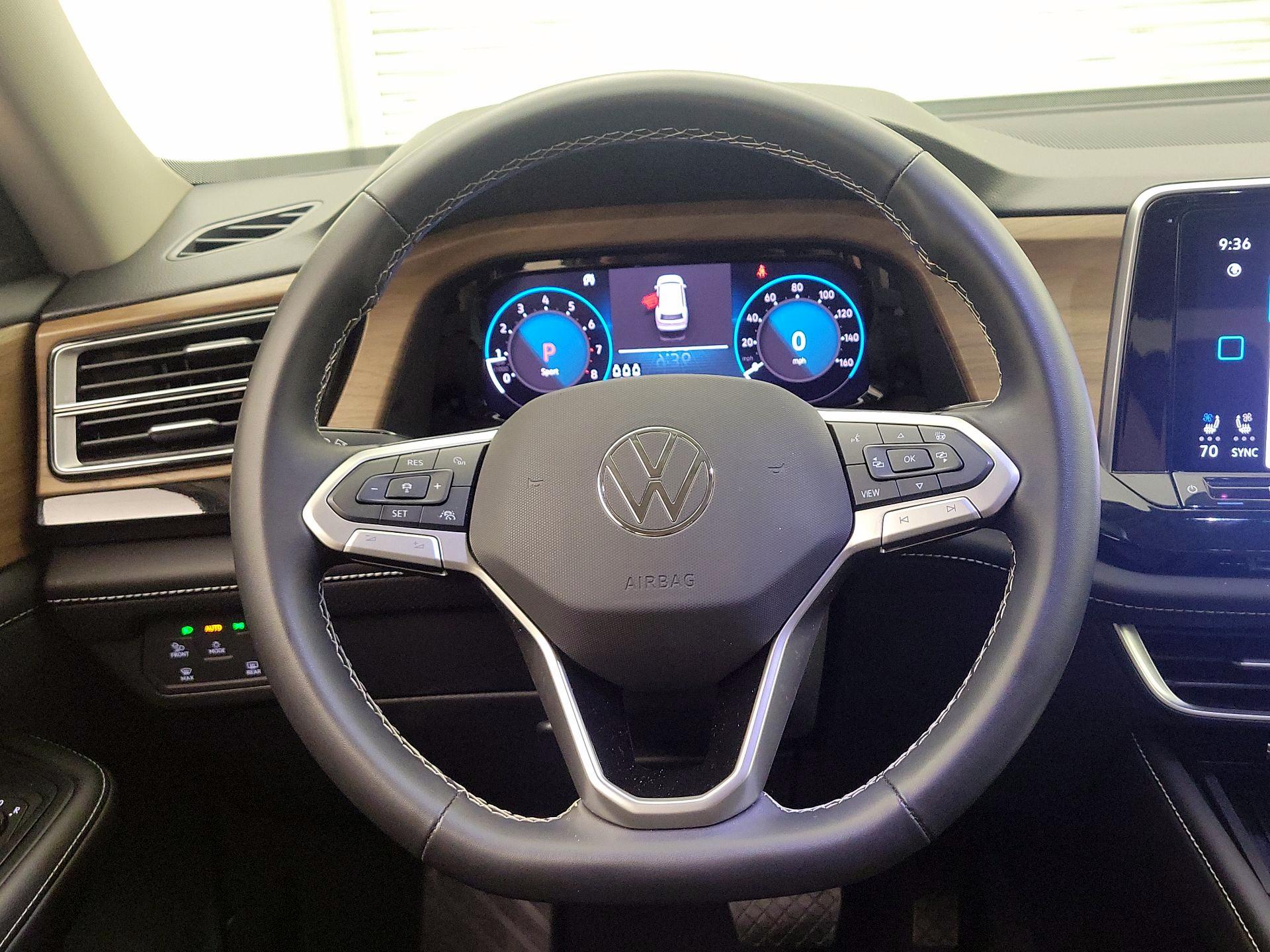 Thumbnail: 2025 Volkswagen Atlas - 10