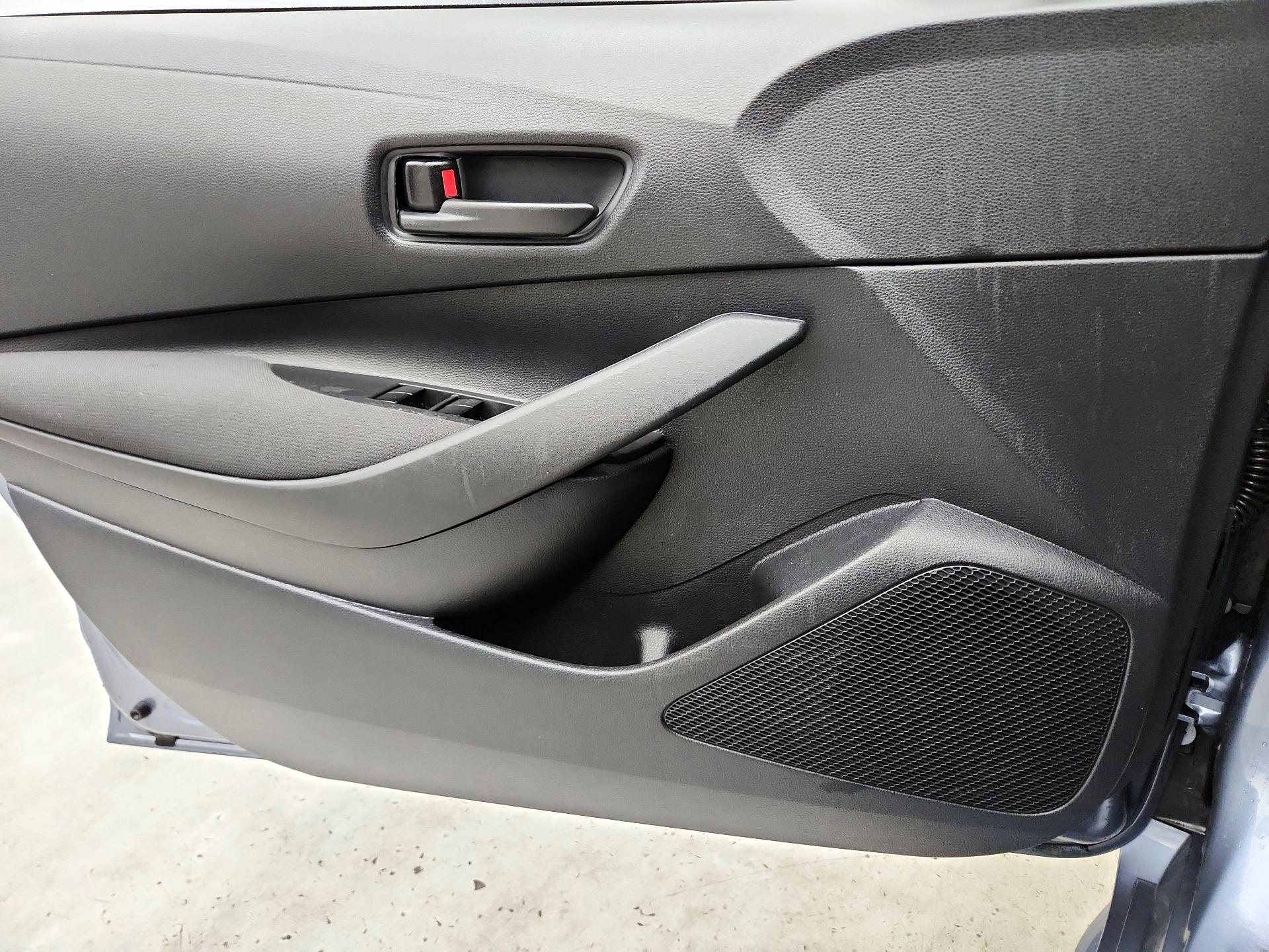 Thumbnail: 2025 Toyota Corolla - 12