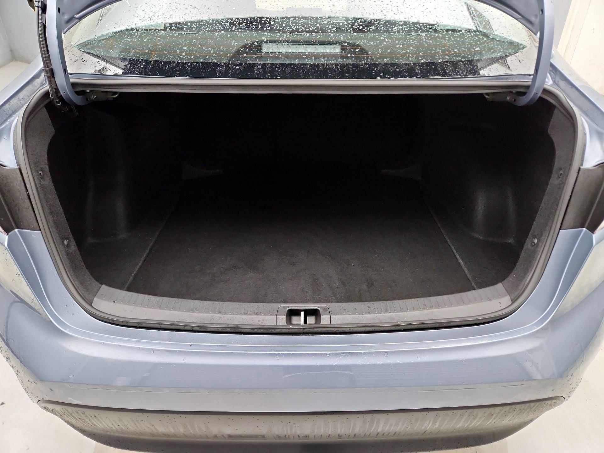 Thumbnail: 2025 Toyota Corolla - 20