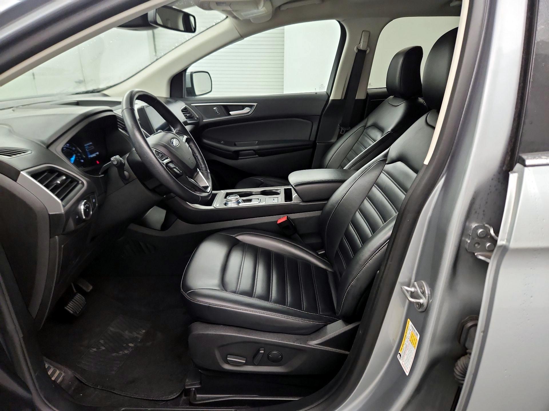 Thumbnail: 2023 Ford Edge - 9