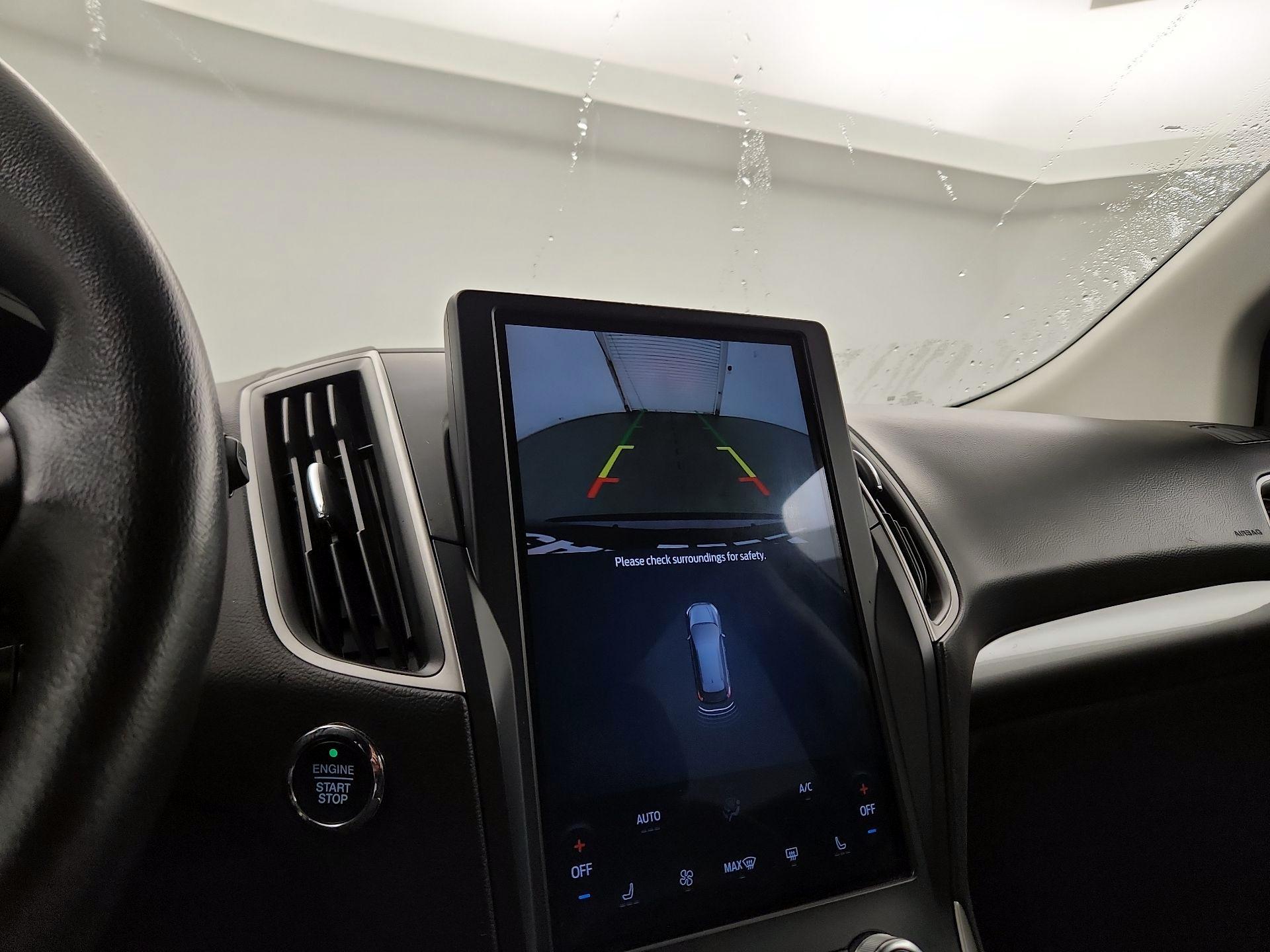 Thumbnail: 2023 Ford Edge - 12