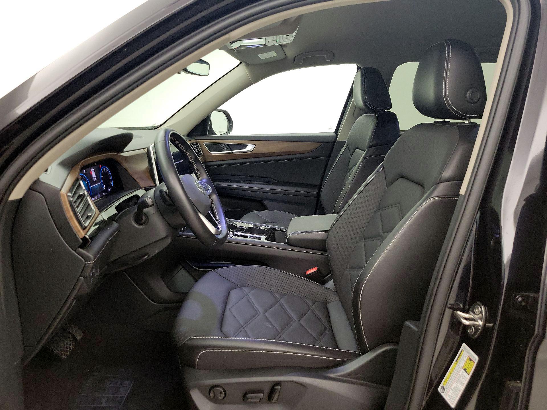 Thumbnail: 2024 Volkswagen Atlas - 11