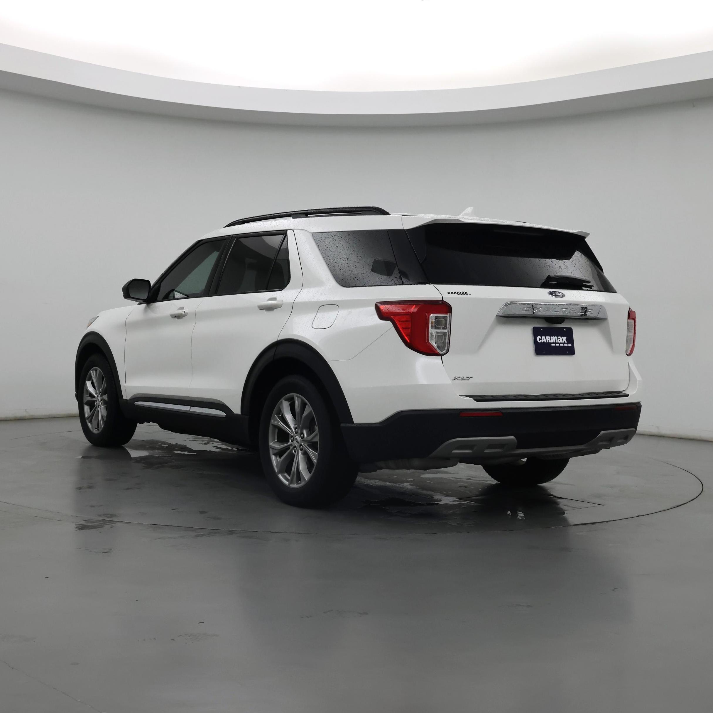 Thumbnail: 2023 Ford Explorer - 2