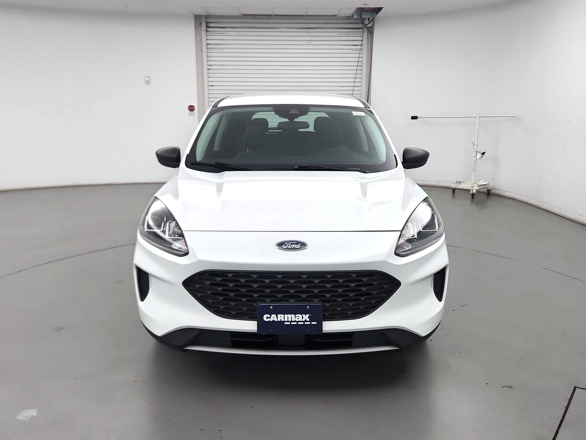 Thumbnail: 2022 Ford Escape - 2