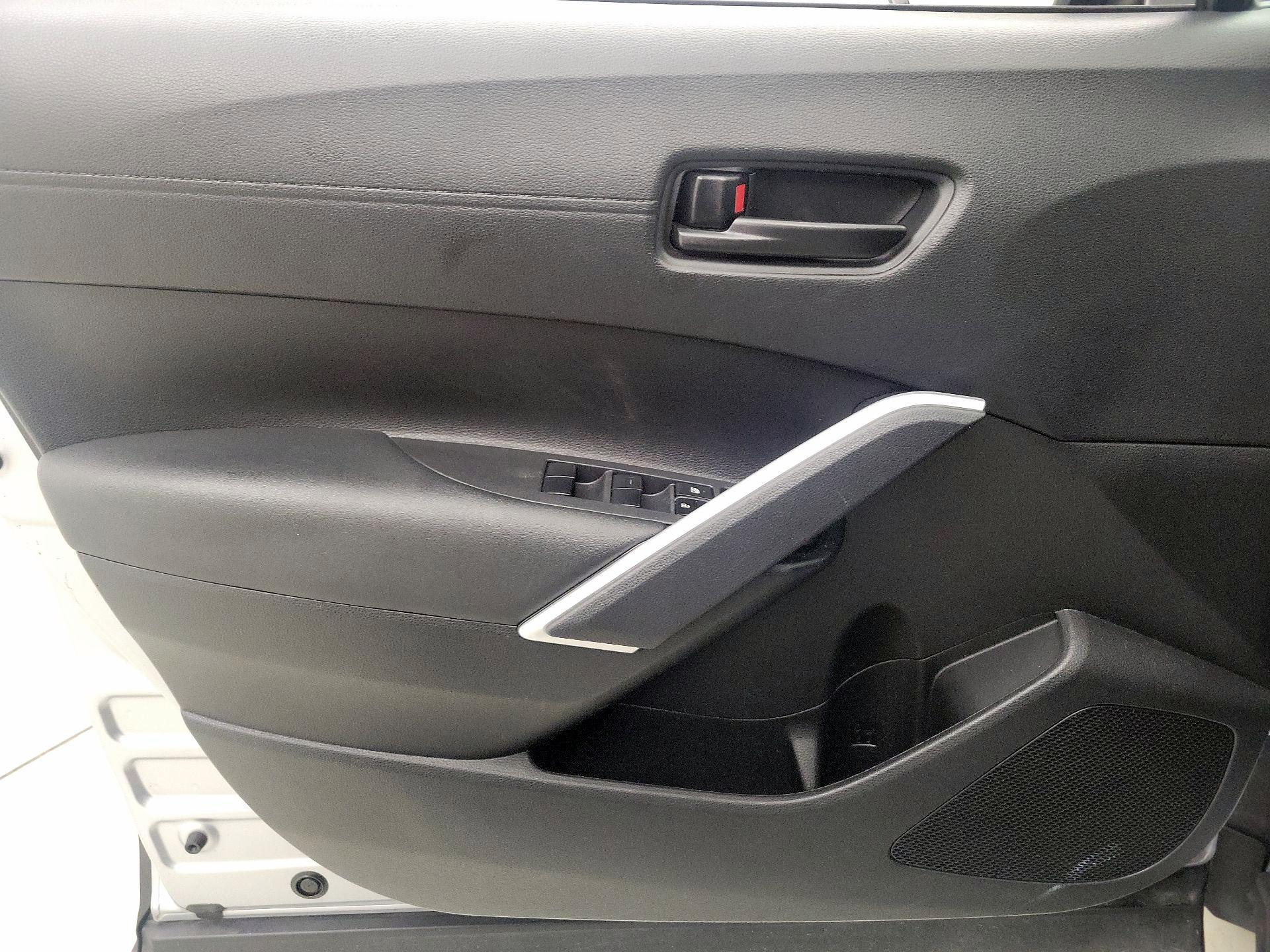 Thumbnail: 2024 Toyota Corolla Cross - 12