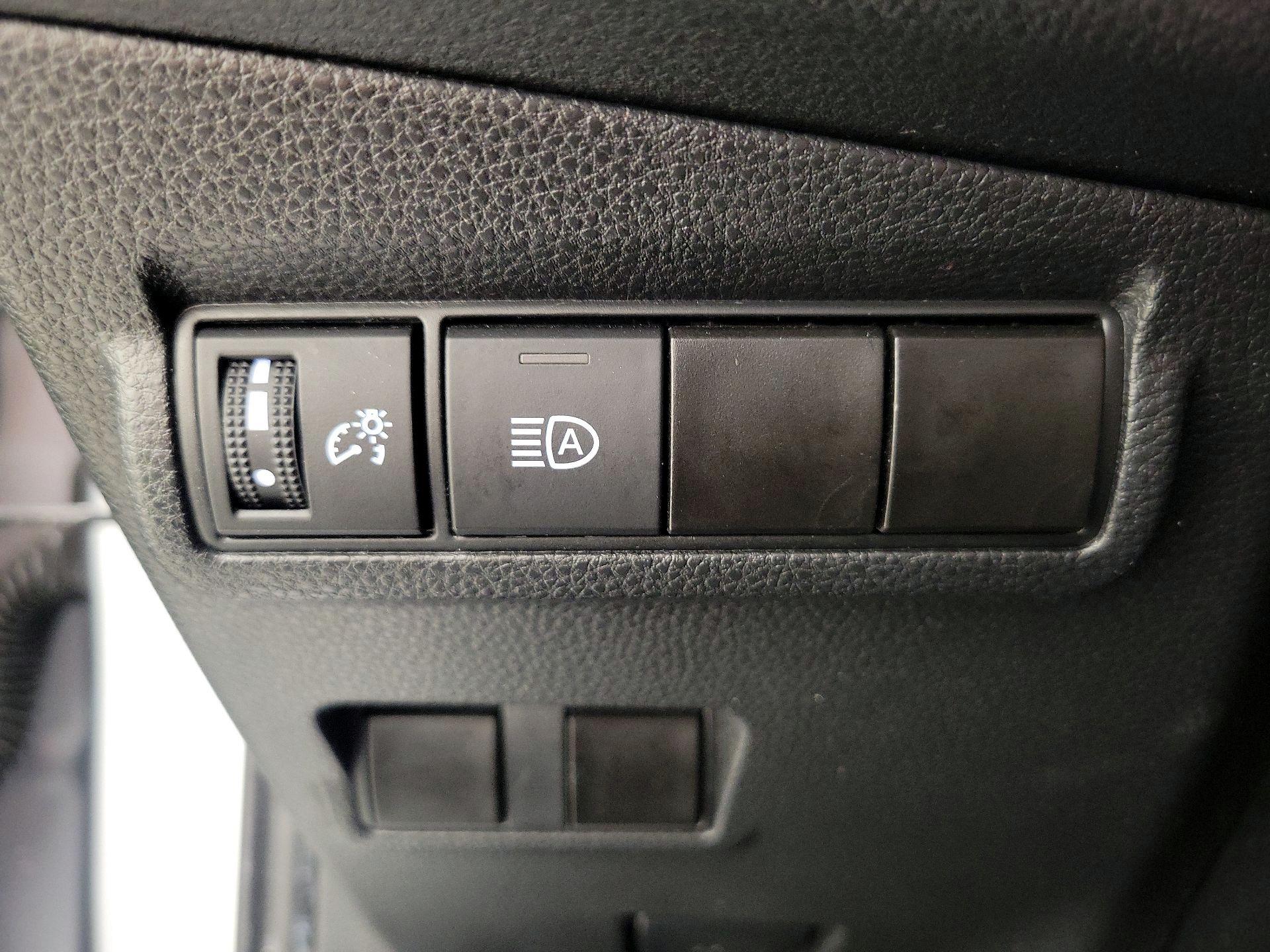 Thumbnail: 2024 Toyota Corolla Cross - 13