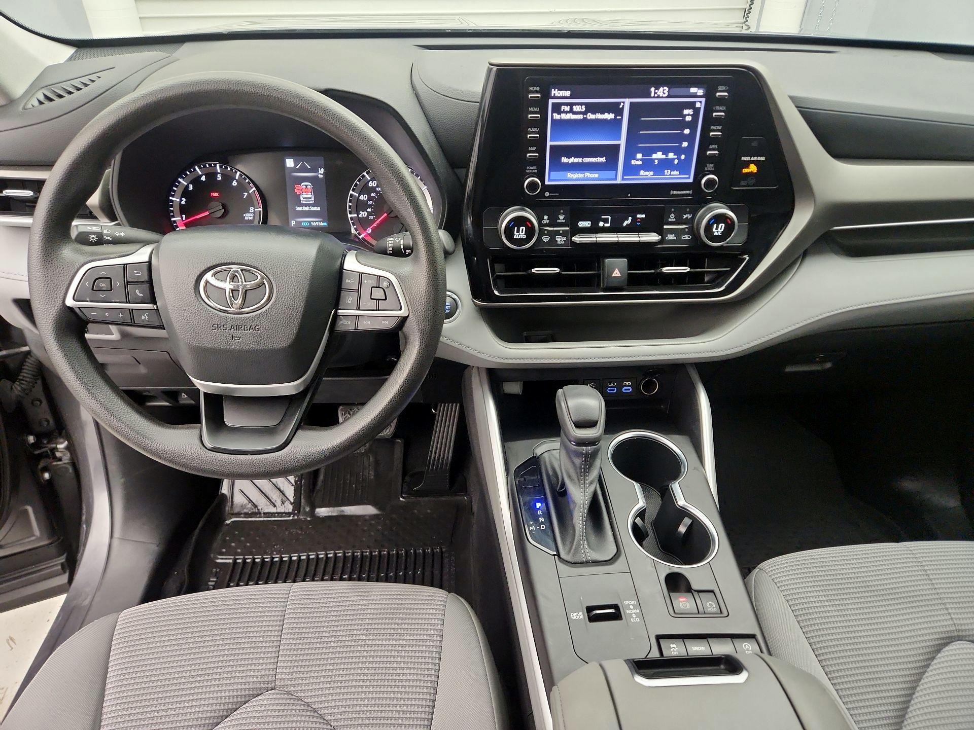 Thumbnail: 2022 Toyota Highlander - 9