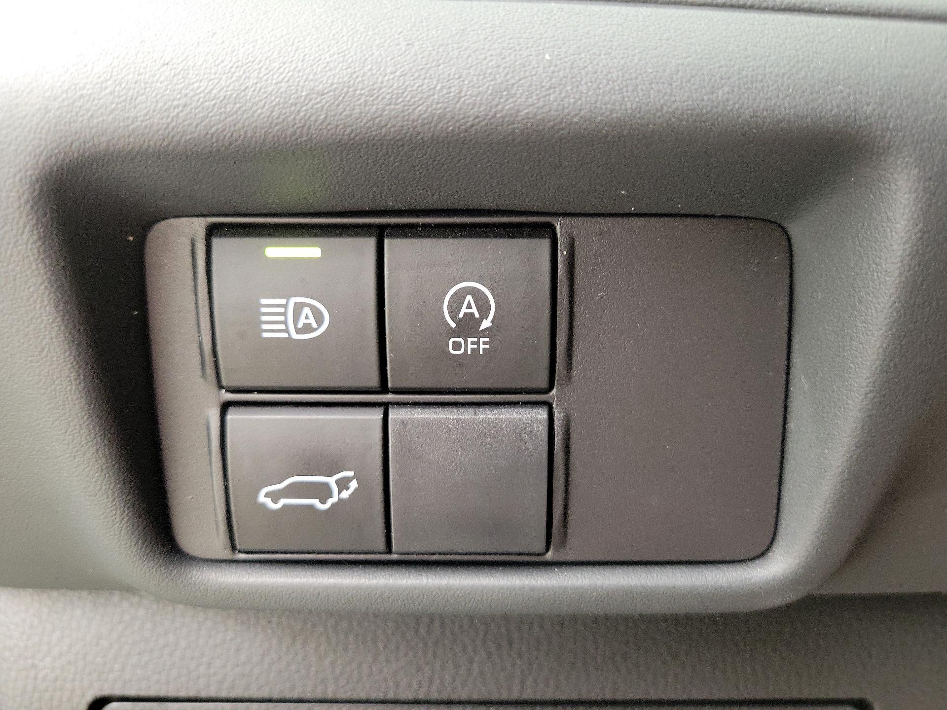 Thumbnail: 2024 Toyota Highlander - 13