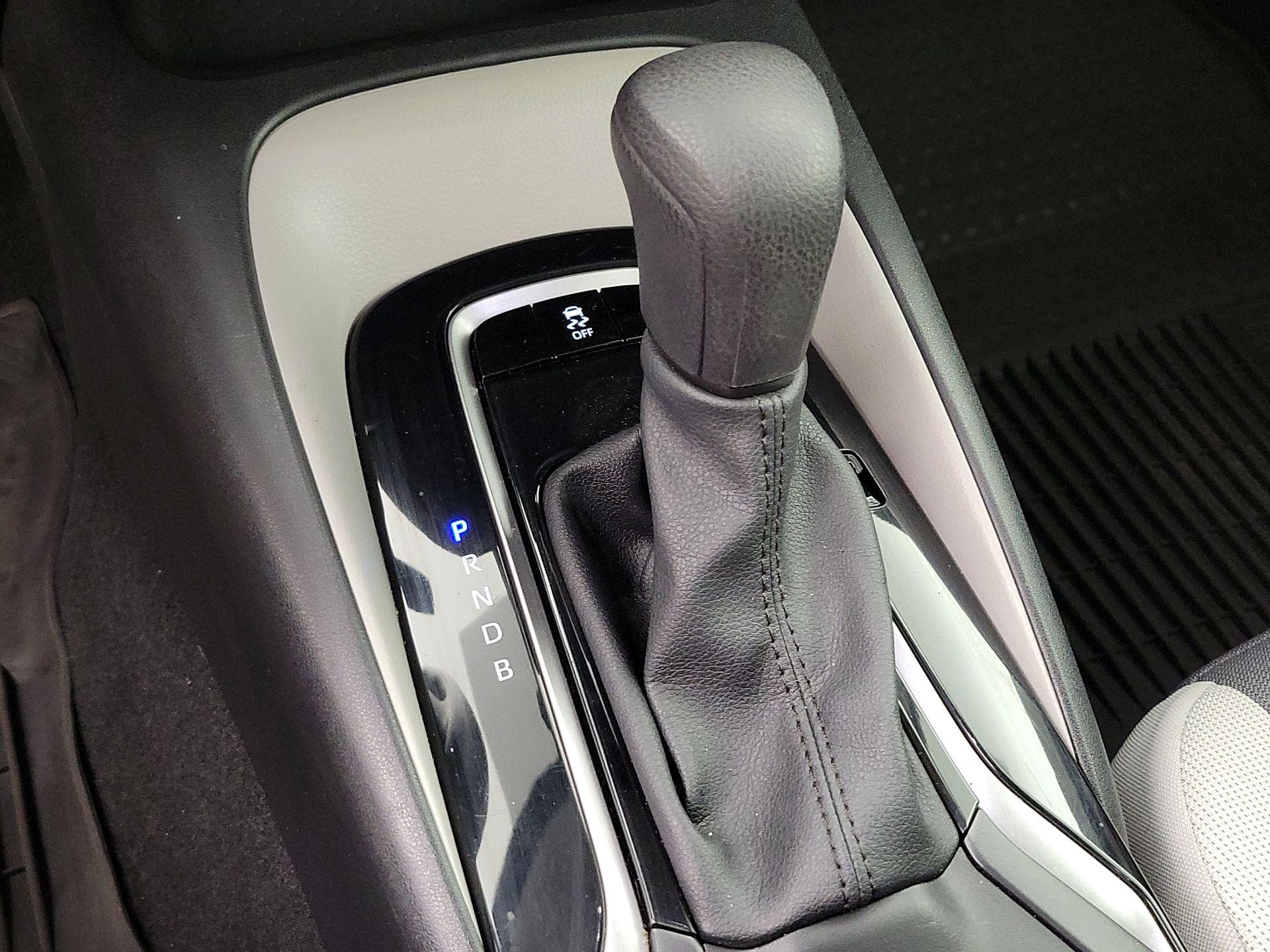 Thumbnail: 2023 Toyota Corolla - 17