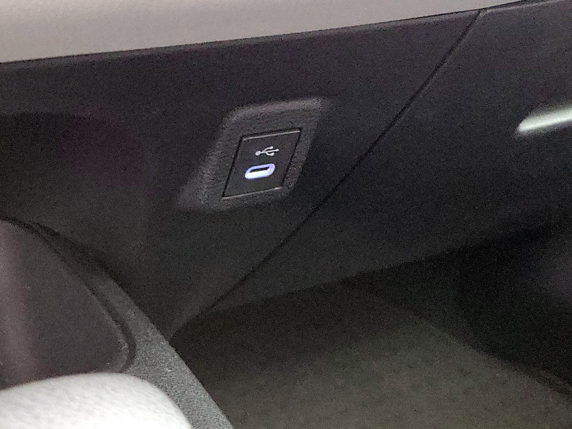 Thumbnail: 2023 Toyota Corolla - 18