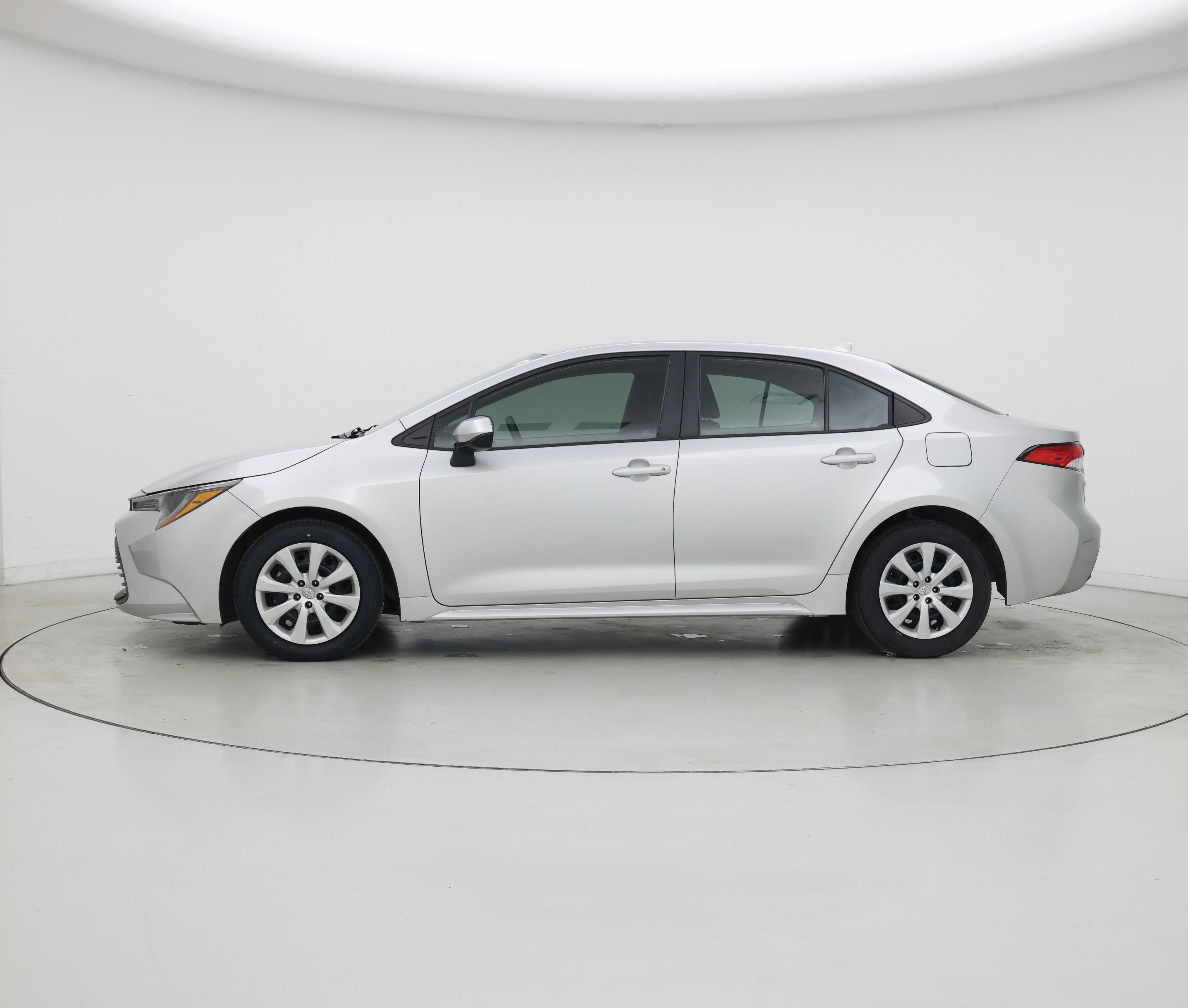 Thumbnail: 2023 Toyota Corolla - 3