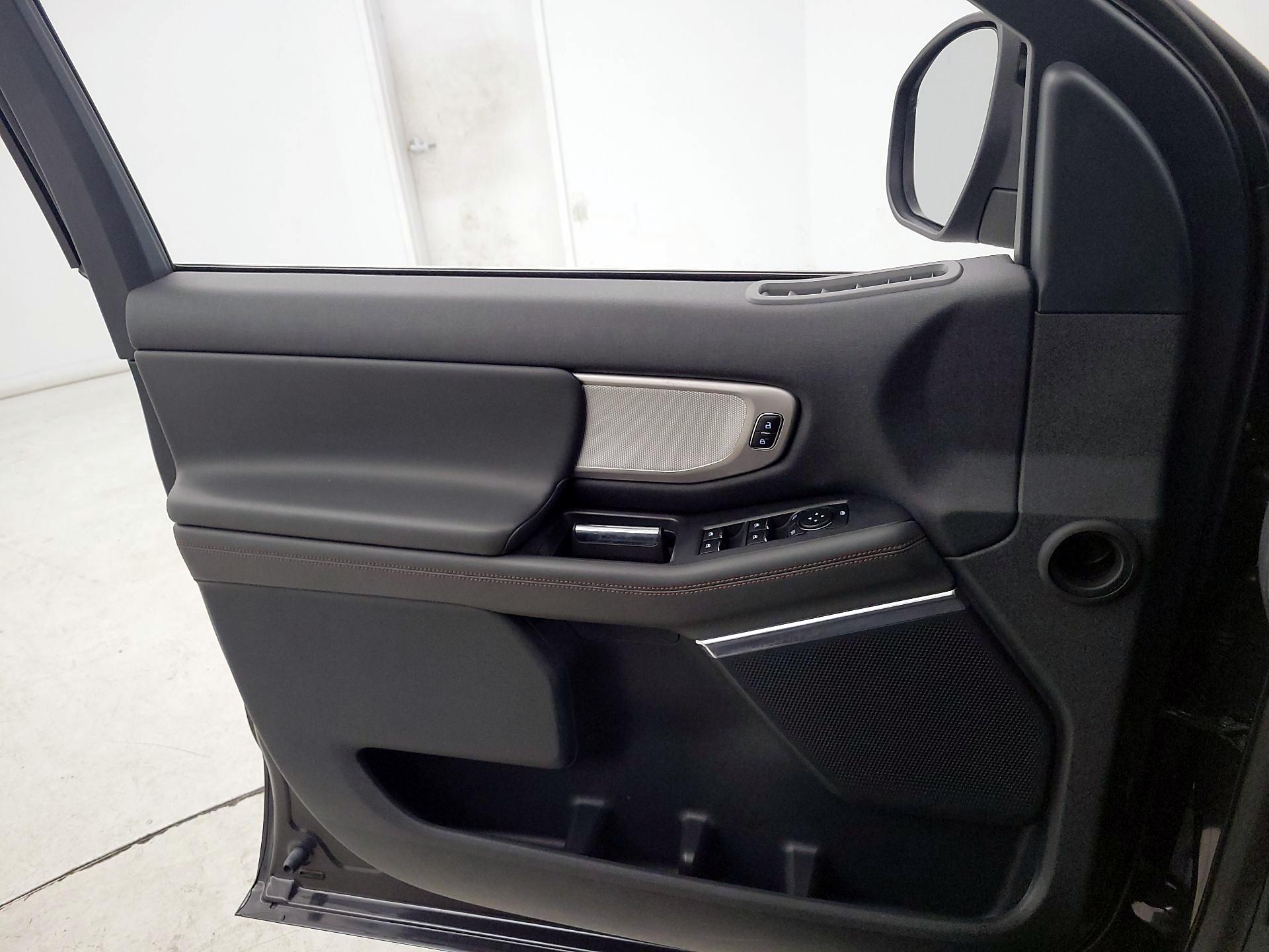 Thumbnail: 2025 Ford Expedition - 12