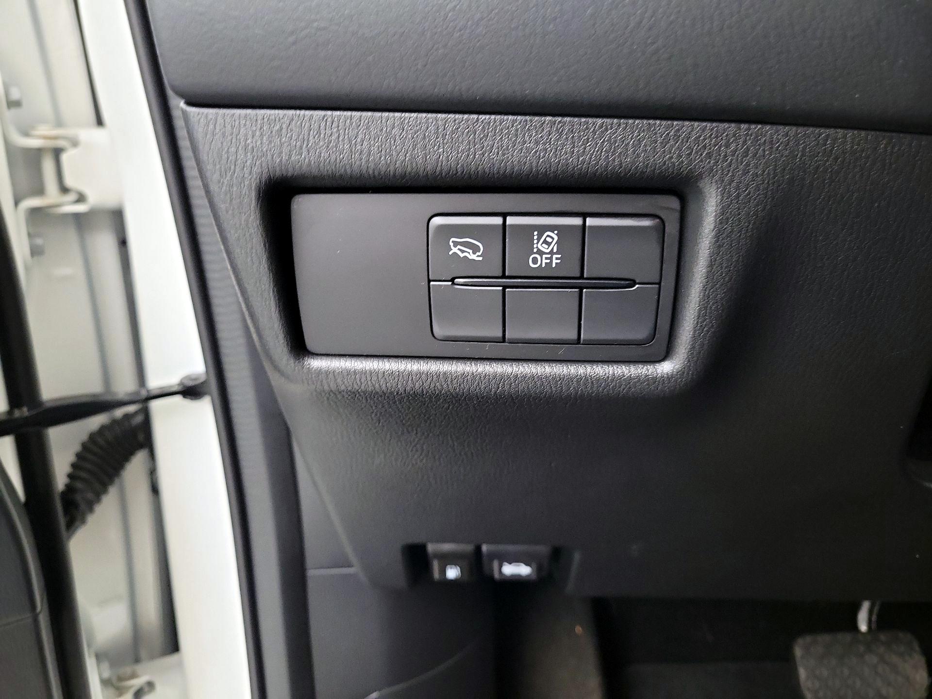 Thumbnail: 2025 Mazda CX-5 - 13