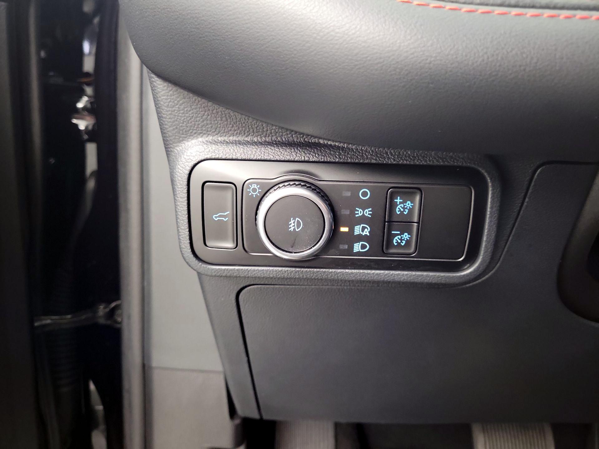 Thumbnail: 2025 Ford Explorer - 13