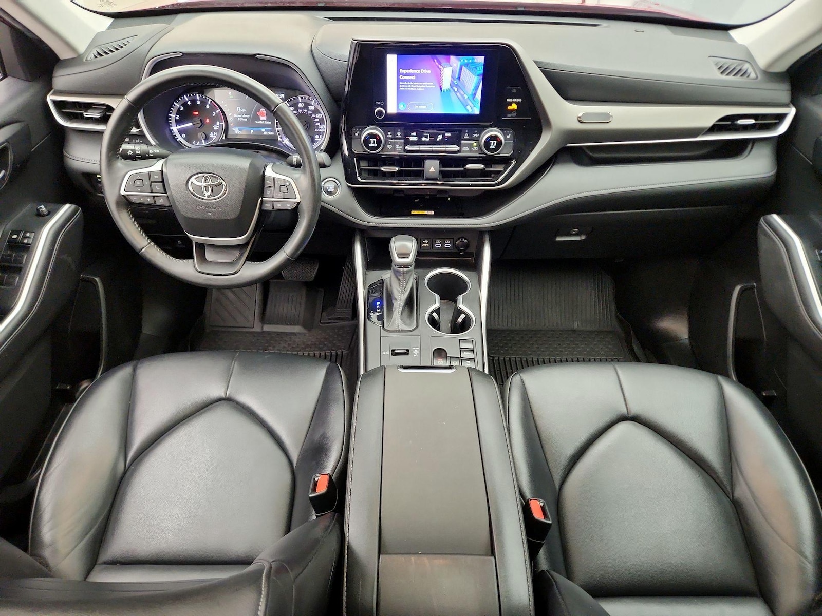 2023 Toyota Highlander XLE - Photo 10