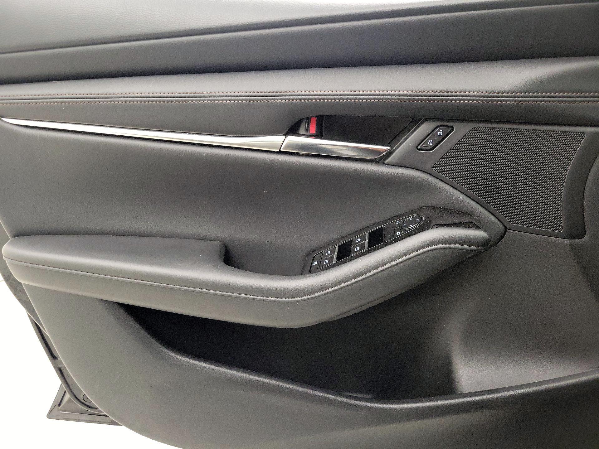 Thumbnail: 2025 Mazda Mazda3 - 12