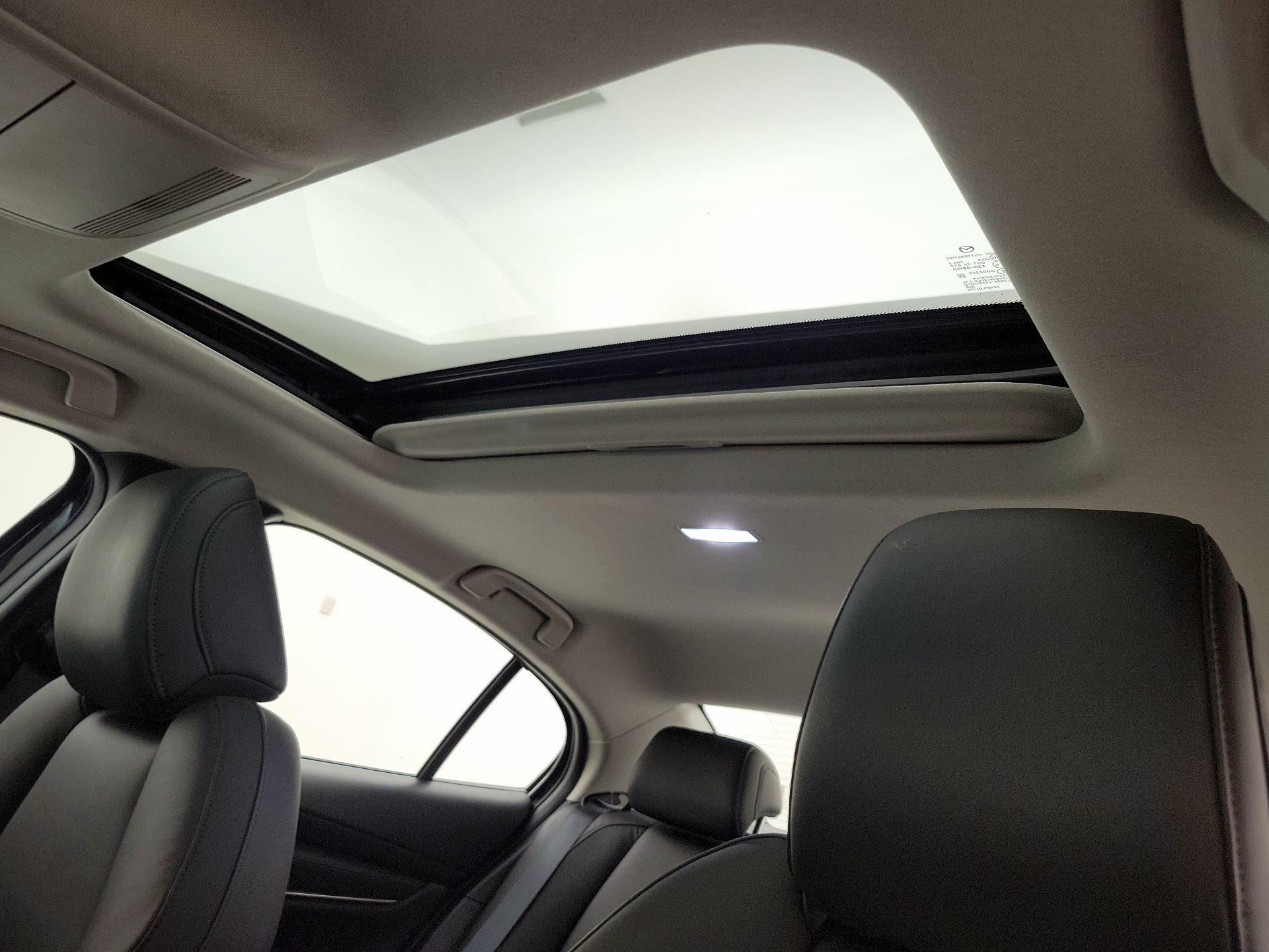 Thumbnail: 2025 Mazda Mazda3 - 19