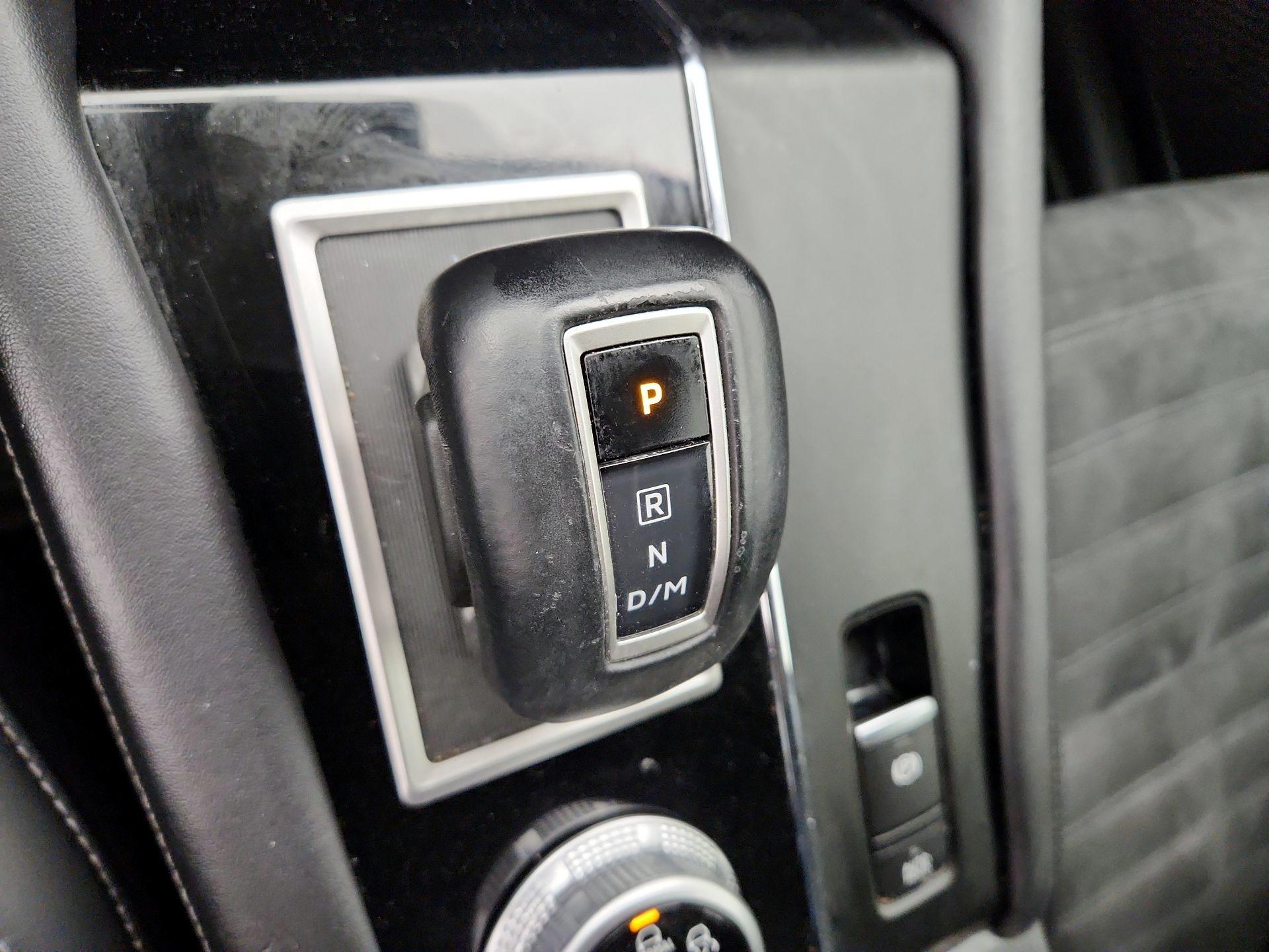 Thumbnail: 2024 Mitsubishi Outlander - 18