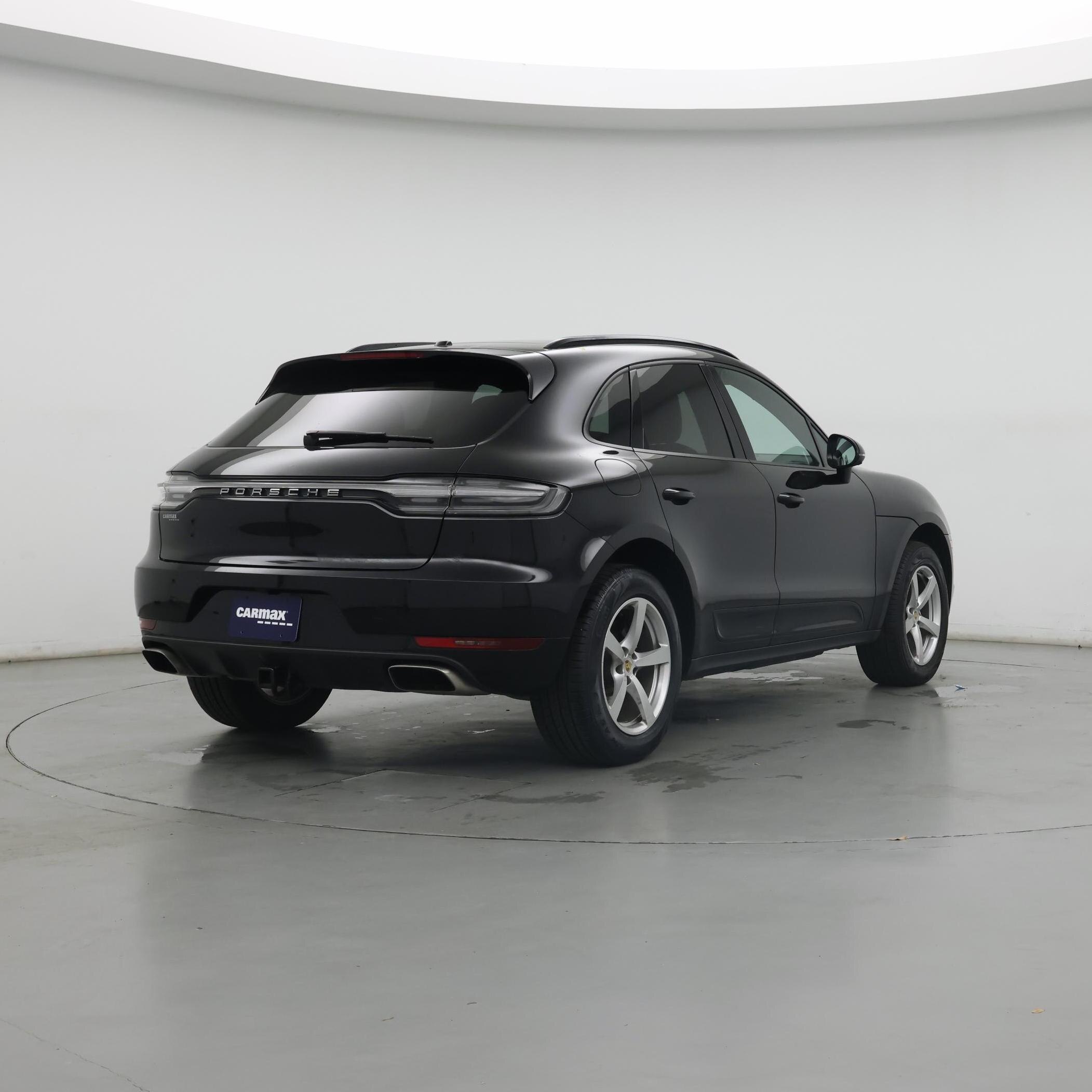 Thumbnail: 2021 Porsche Macan - 8