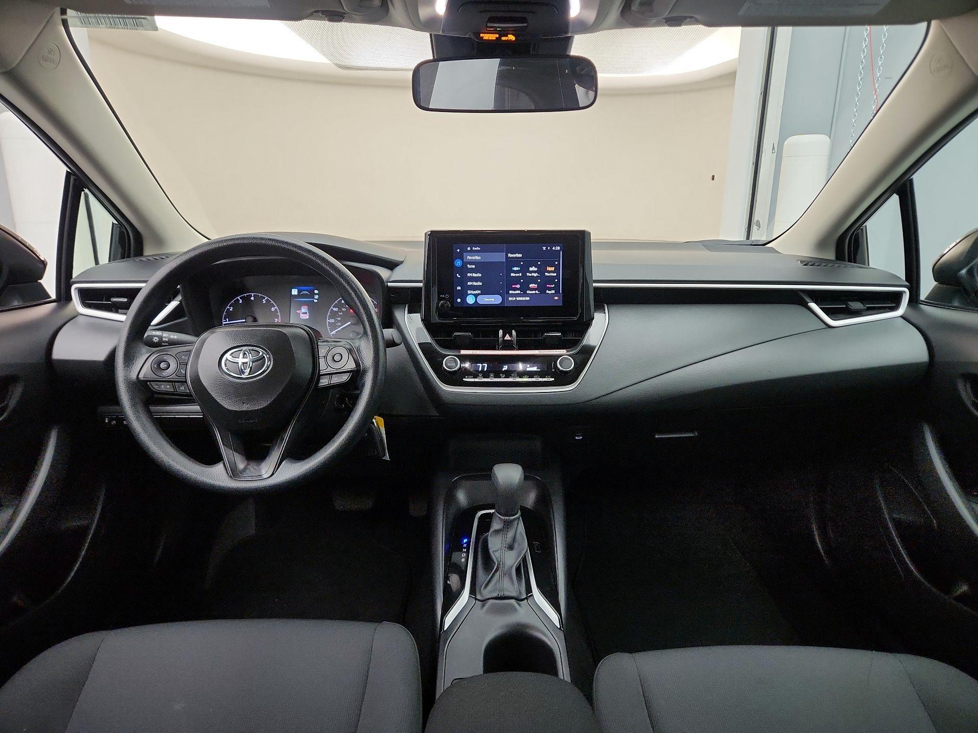 Thumbnail: 2025 Toyota Corolla - 9