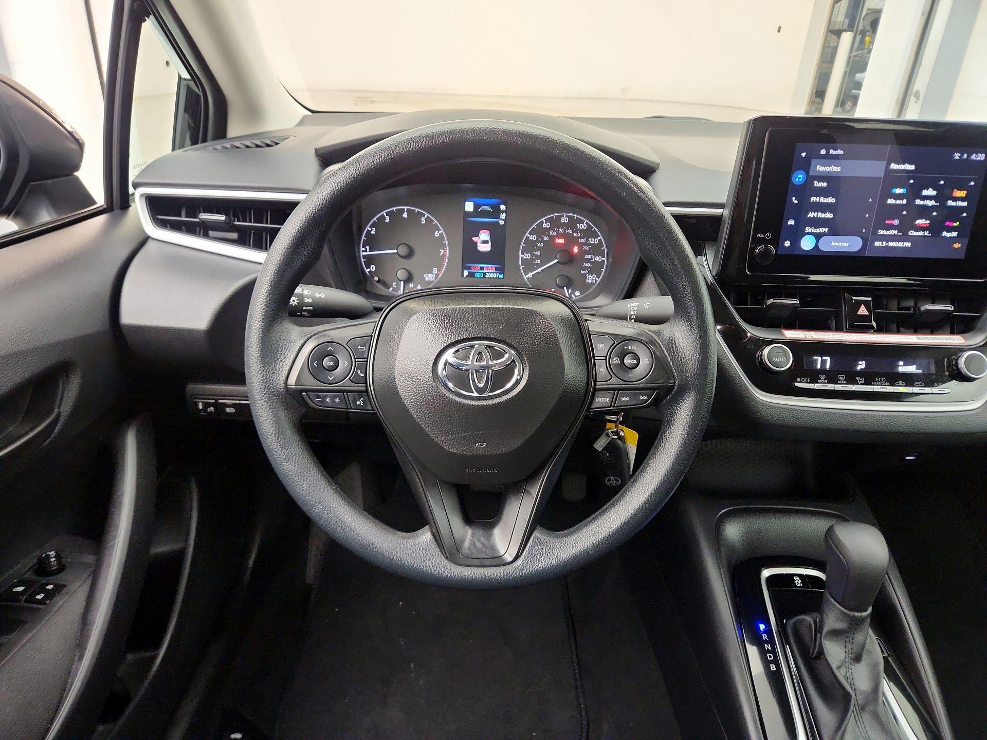 Thumbnail: 2025 Toyota Corolla - 10