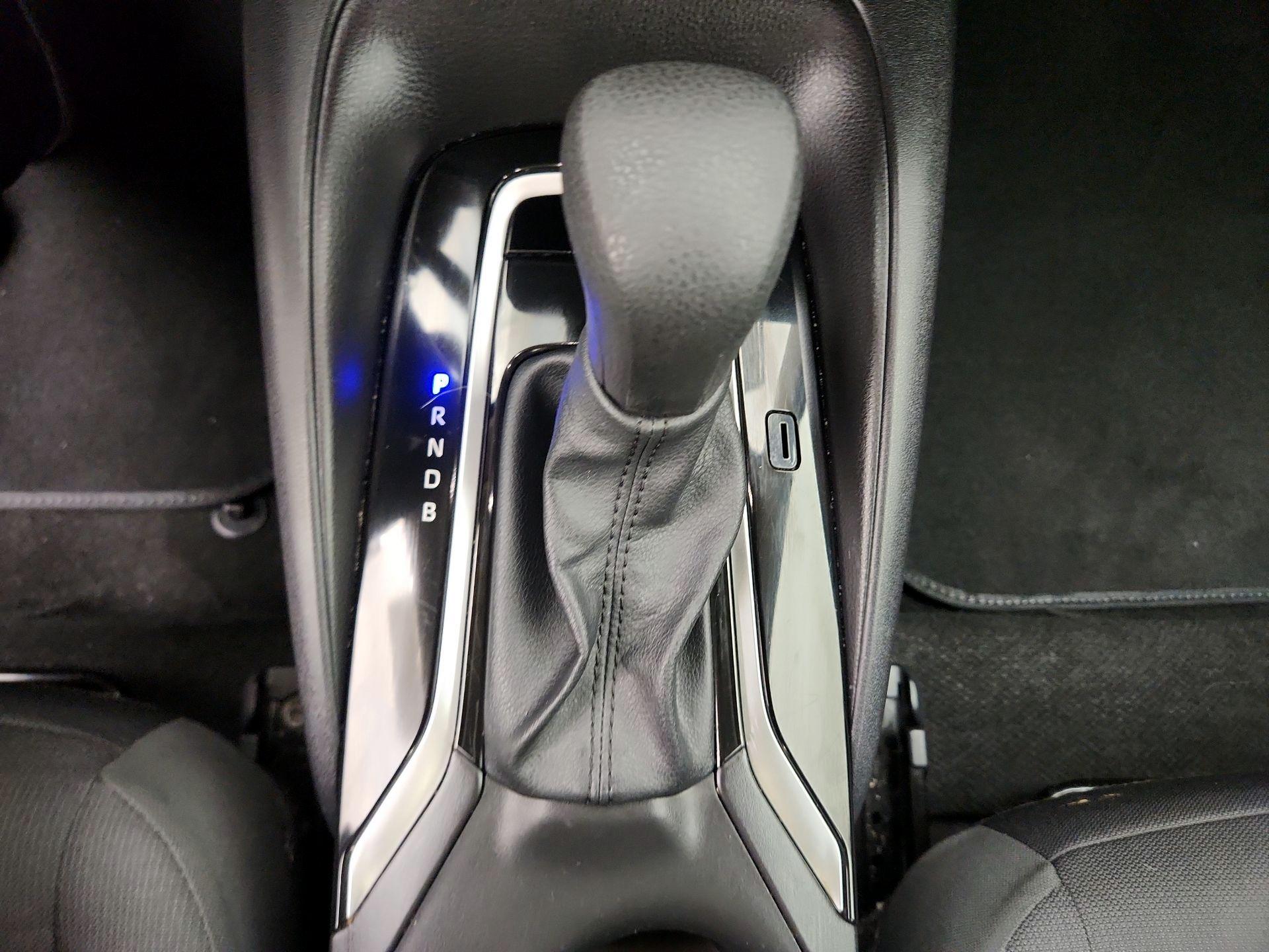 Thumbnail: 2025 Toyota Corolla - 17