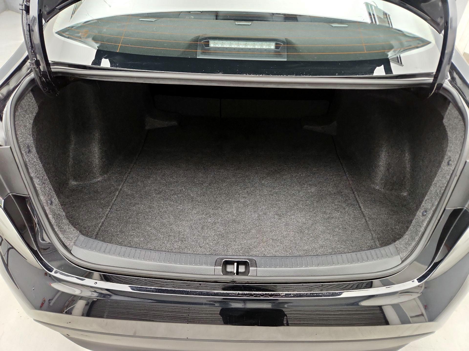 Thumbnail: 2025 Toyota Corolla - 20