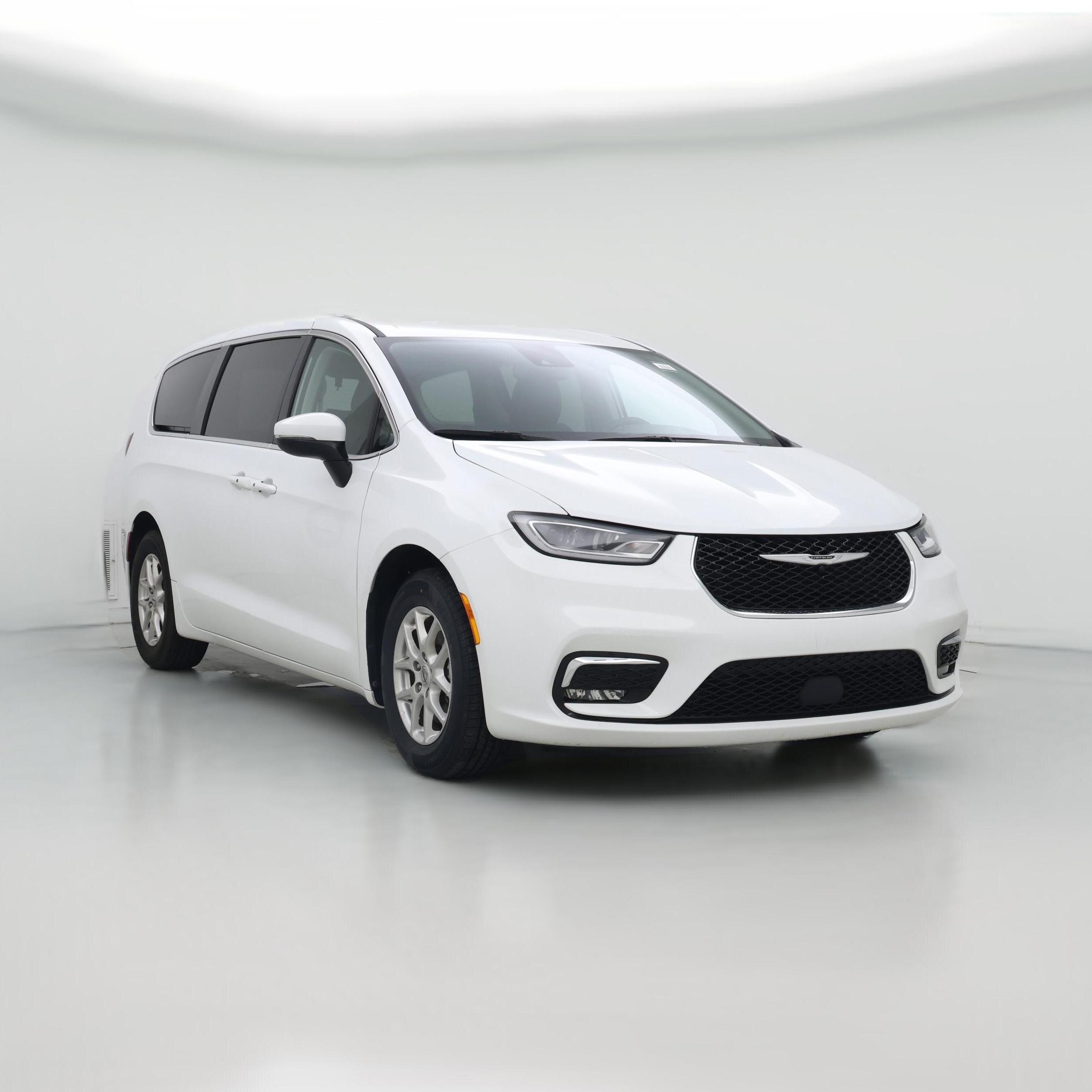 Thumbnail: 2023 Chrysler Pacifica - 1