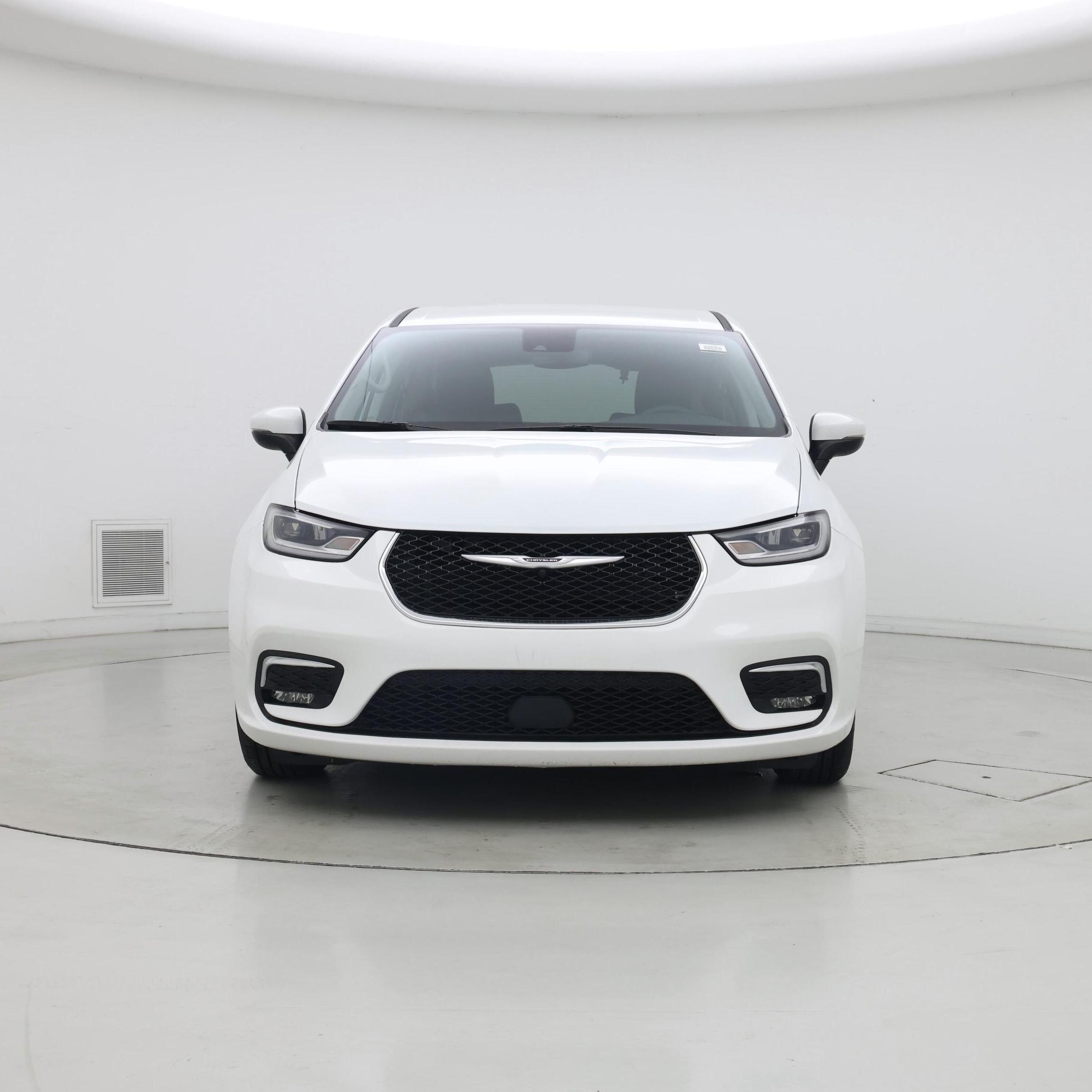 Thumbnail: 2023 Chrysler Pacifica - 5