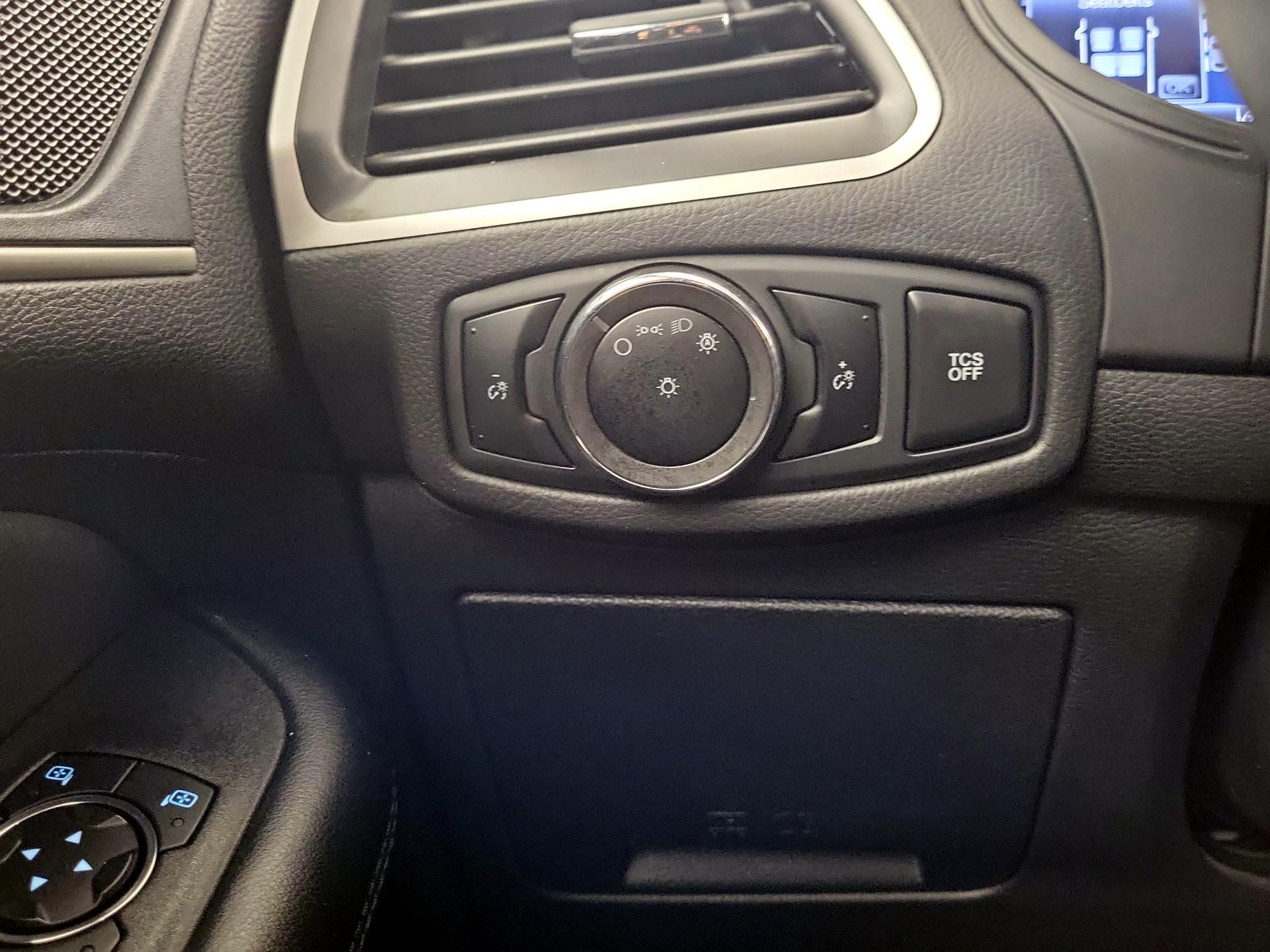 Thumbnail: 2024 Ford Edge - 11