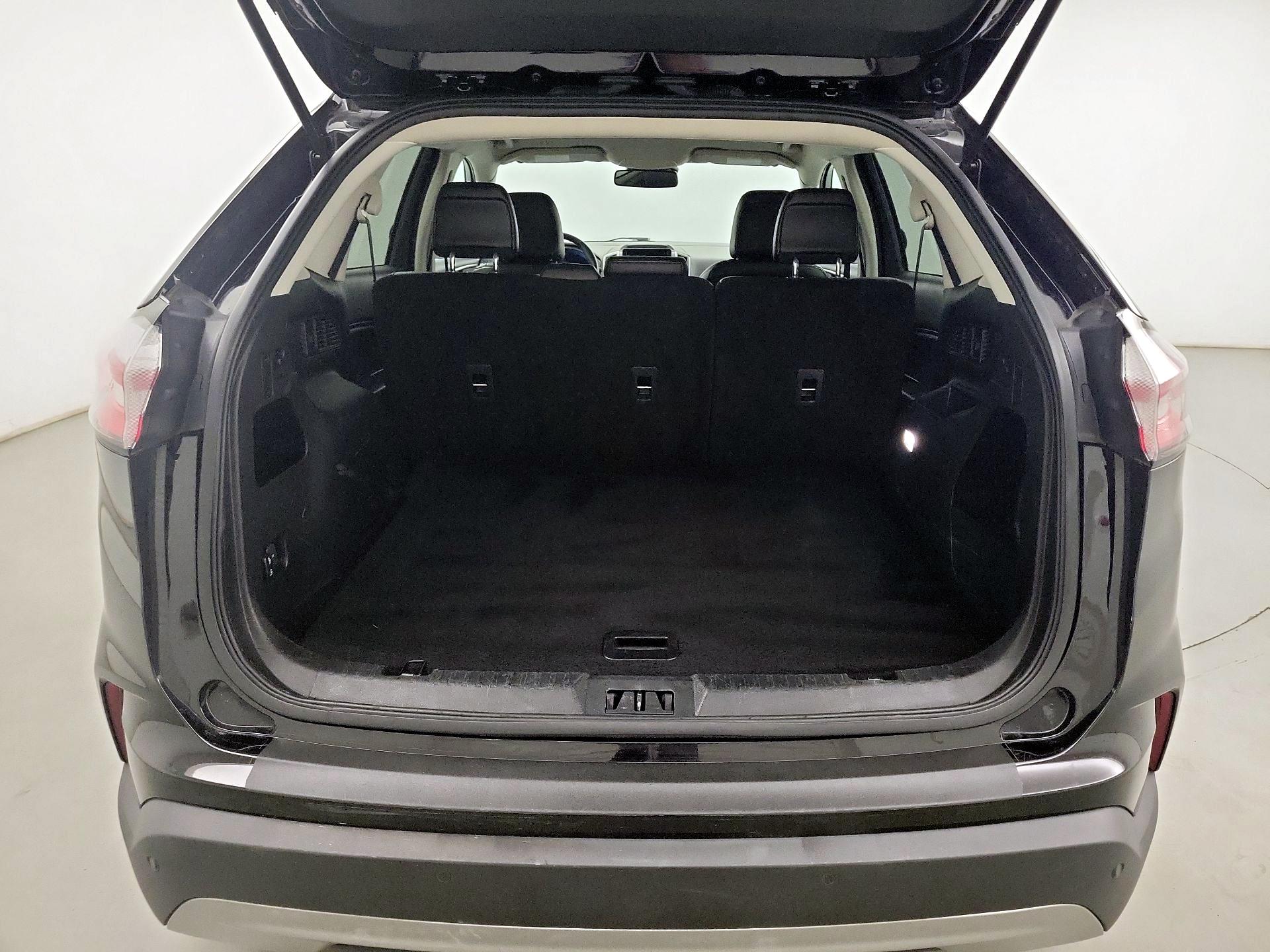 Thumbnail: 2024 Ford Edge - 18