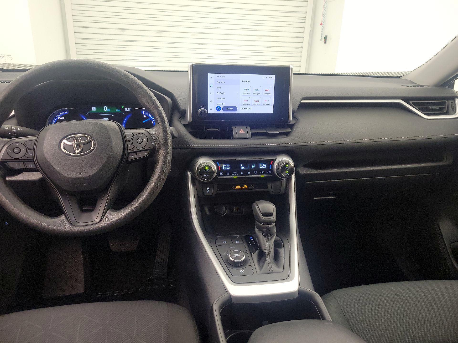 Thumbnail: 2024 Toyota RAV4 - 9