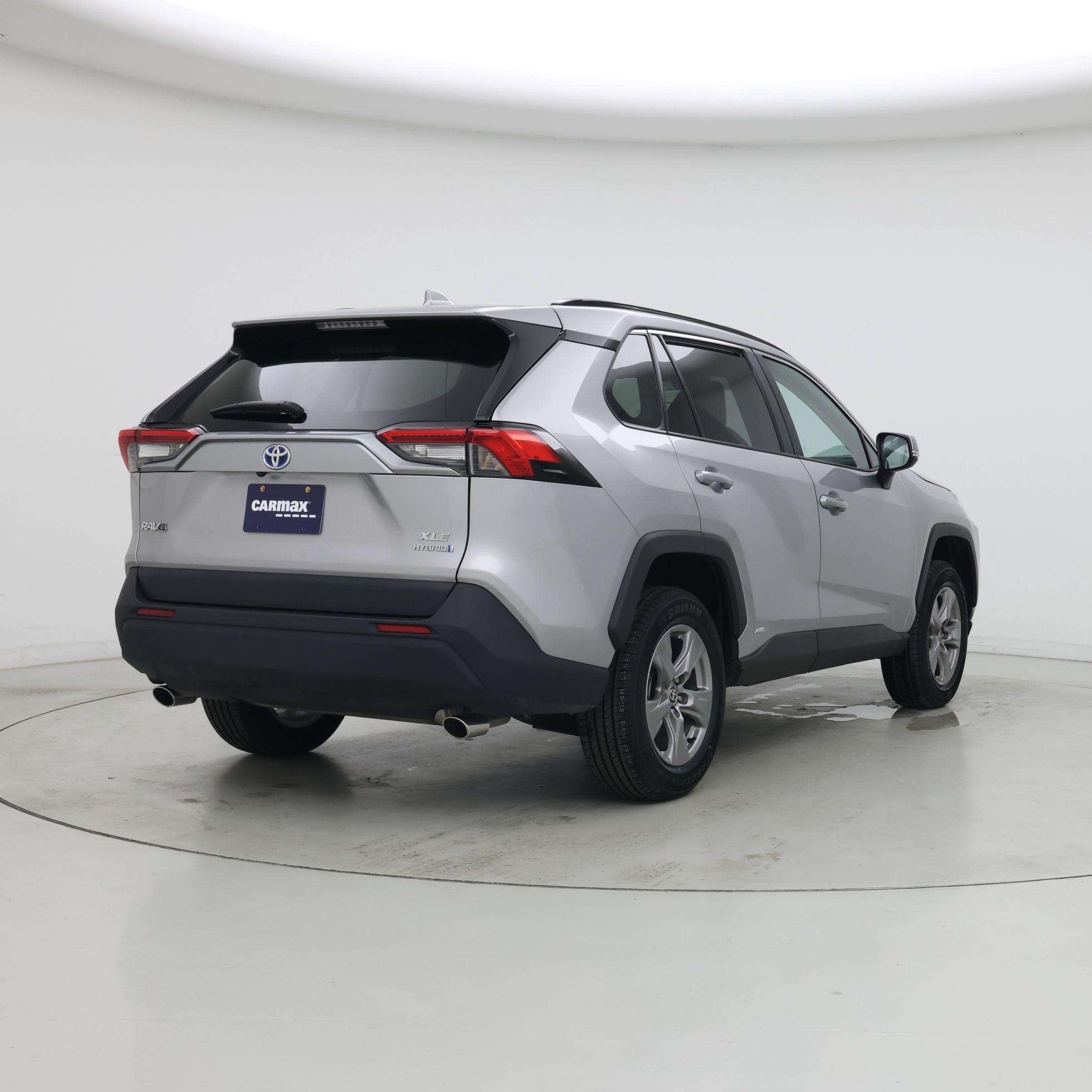 Thumbnail: 2024 Toyota RAV4 - 8