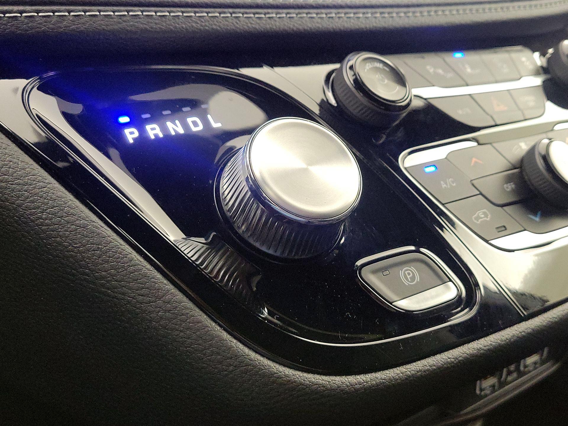 Thumbnail: 2025 Chrysler Pacifica - 17