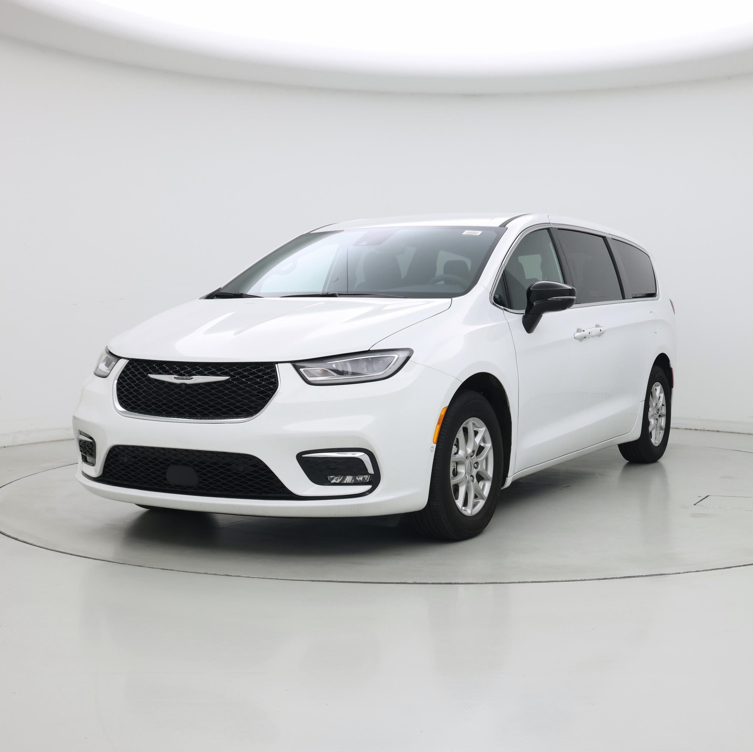 Thumbnail: 2025 Chrysler Pacifica - 4