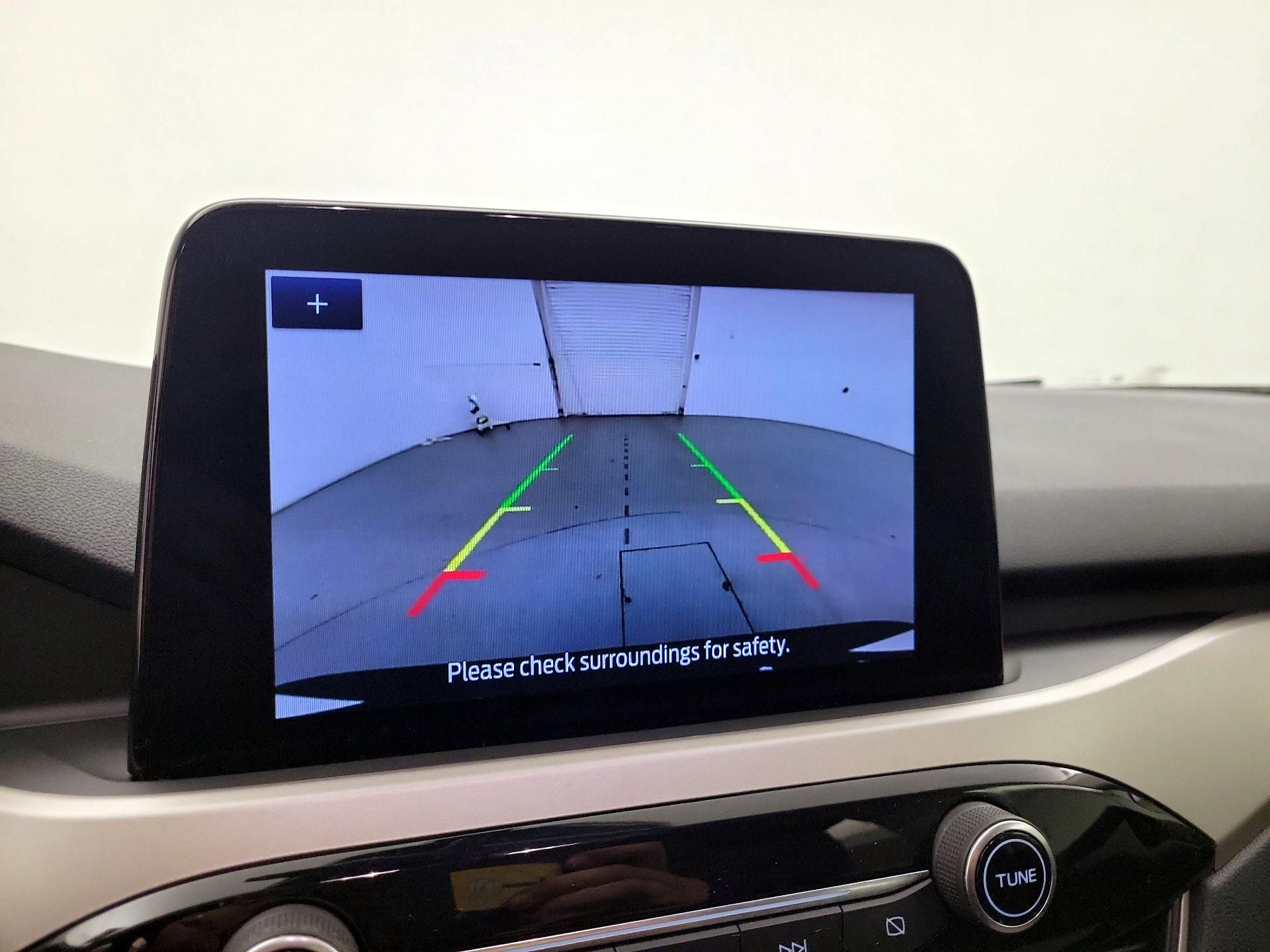 Thumbnail: 2022 Ford Escape - 15