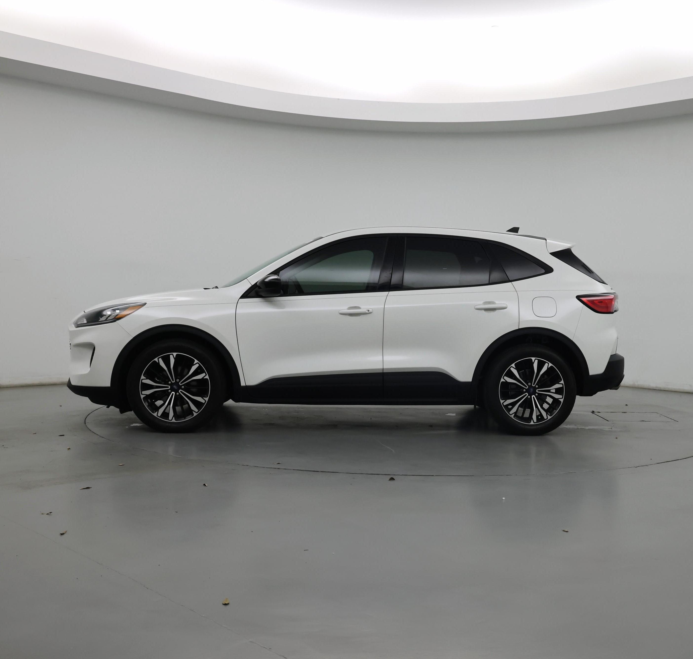 Thumbnail: 2022 Ford Escape - 3