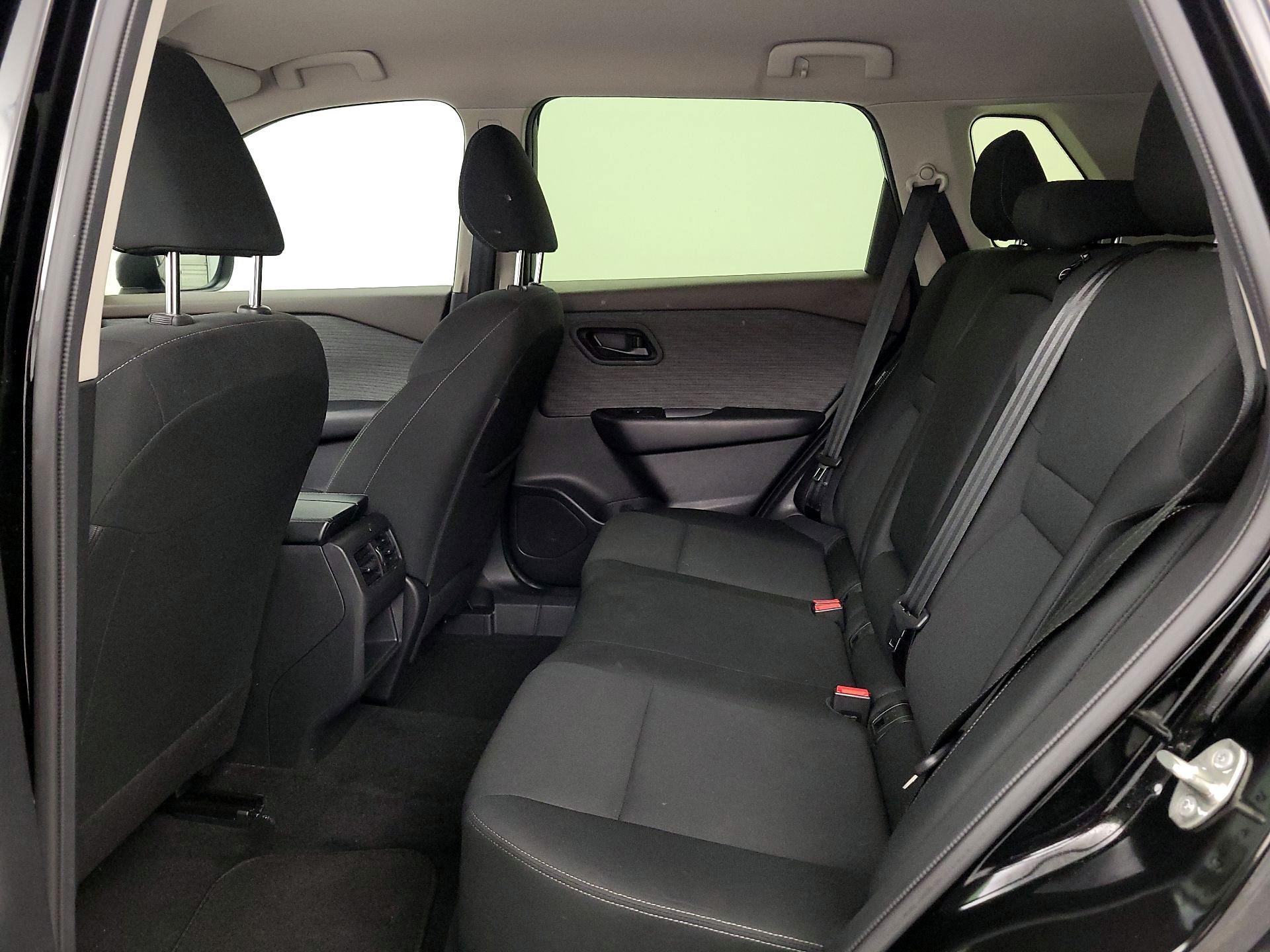 Thumbnail: 2023 Nissan Rogue - 19