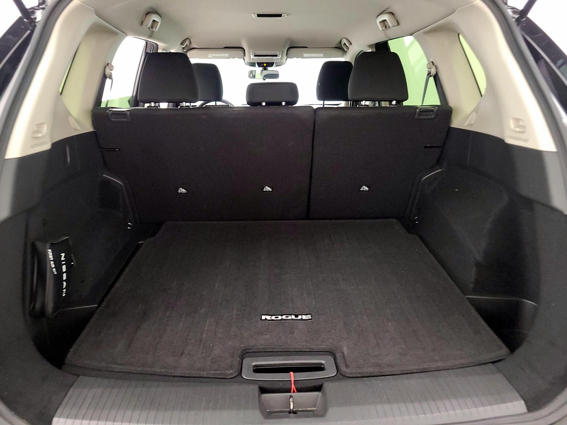 Thumbnail: 2023 Nissan Rogue - 20