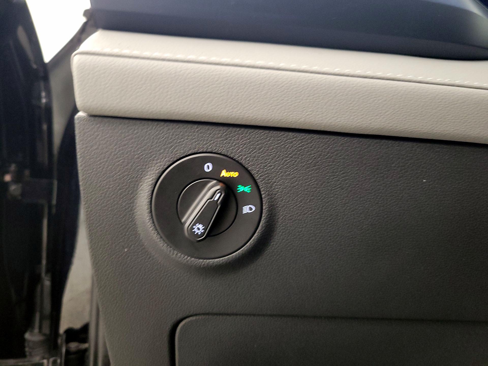 Thumbnail: 2024 Volkswagen Taos - 13