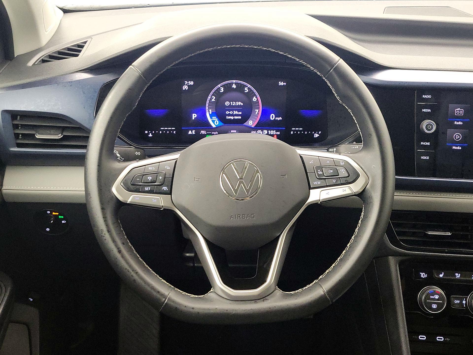 Thumbnail: 2024 Volkswagen Taos - 10