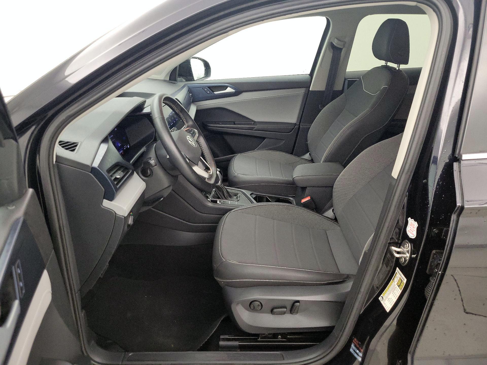 Thumbnail: 2024 Volkswagen Taos - 11