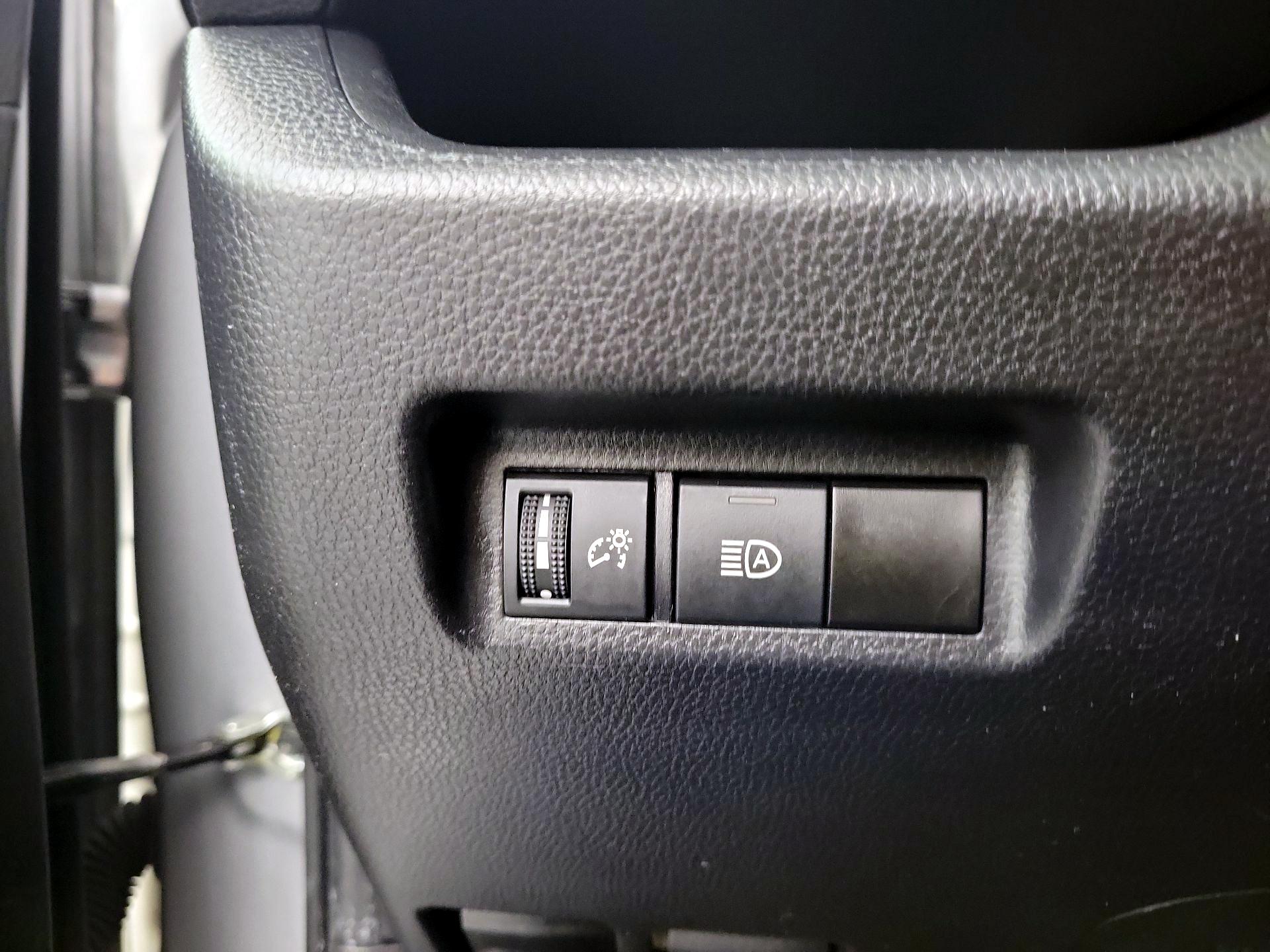 Thumbnail: 2024 Toyota RAV4 - 11