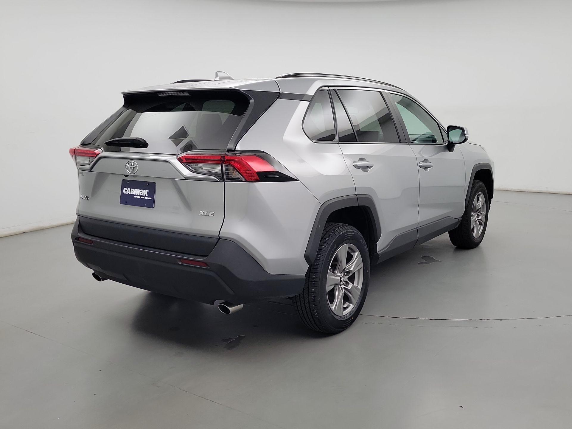 Thumbnail: 2024 Toyota RAV4 - 5