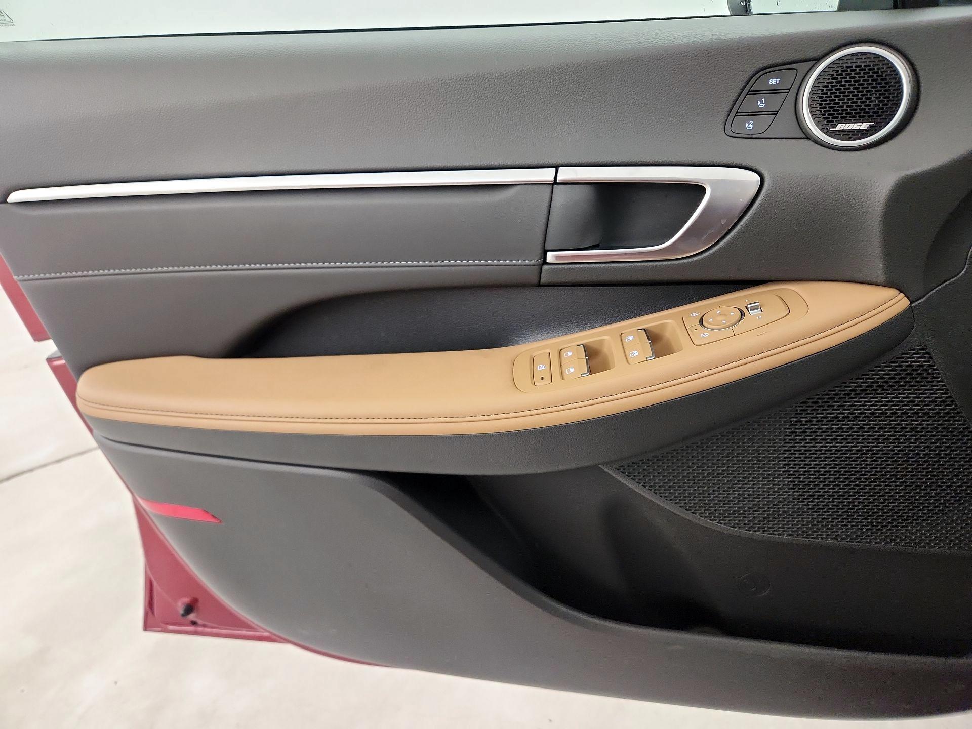 Thumbnail: 2023 Hyundai Sonata - 12